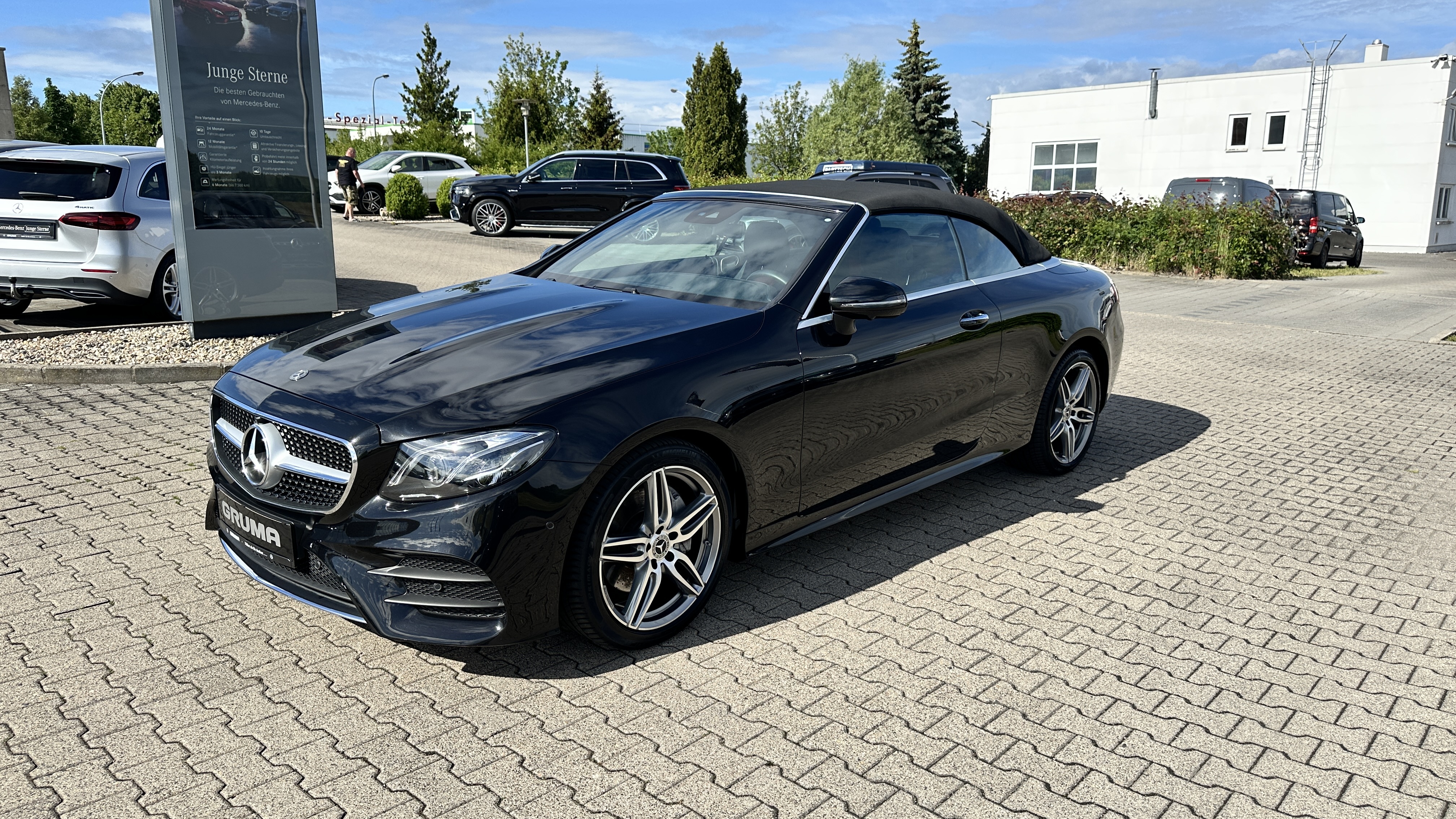Mercedes-Benz E 200 4M Cabriolet