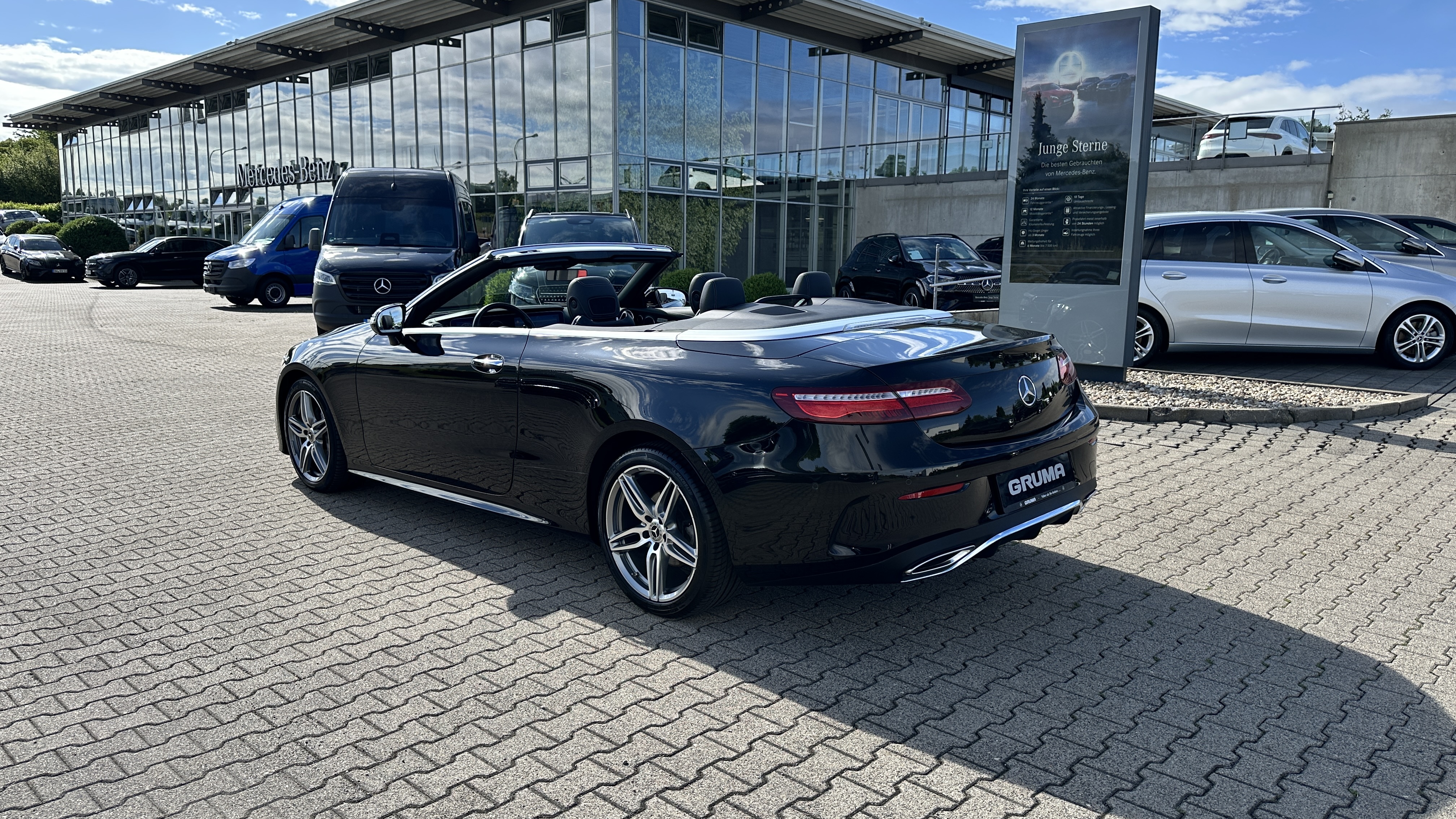 Mercedes-Benz E 200 4M Cabriolet