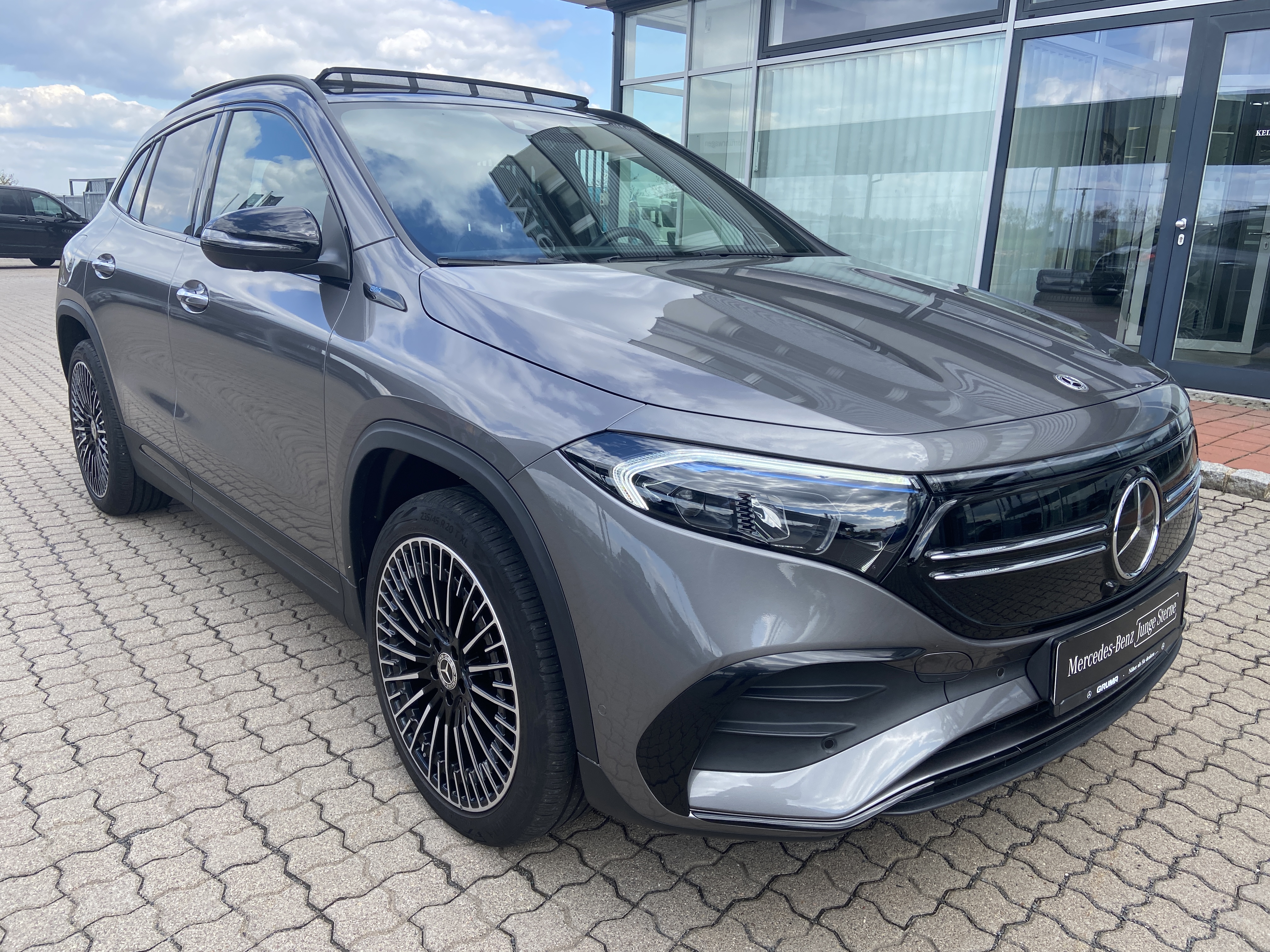 Mercedes-Benz EQA 250 