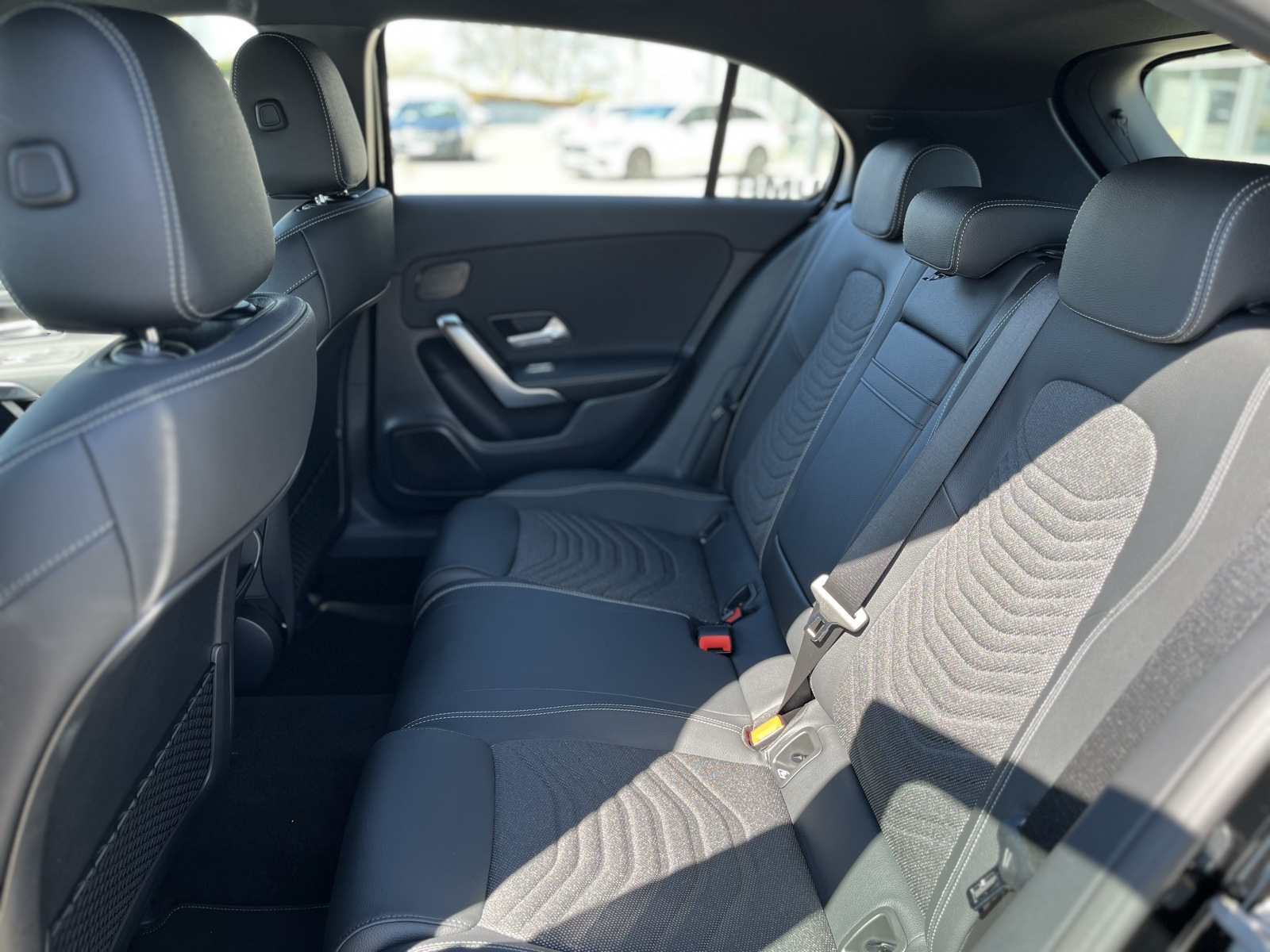 Mercedes-Benz A 200 