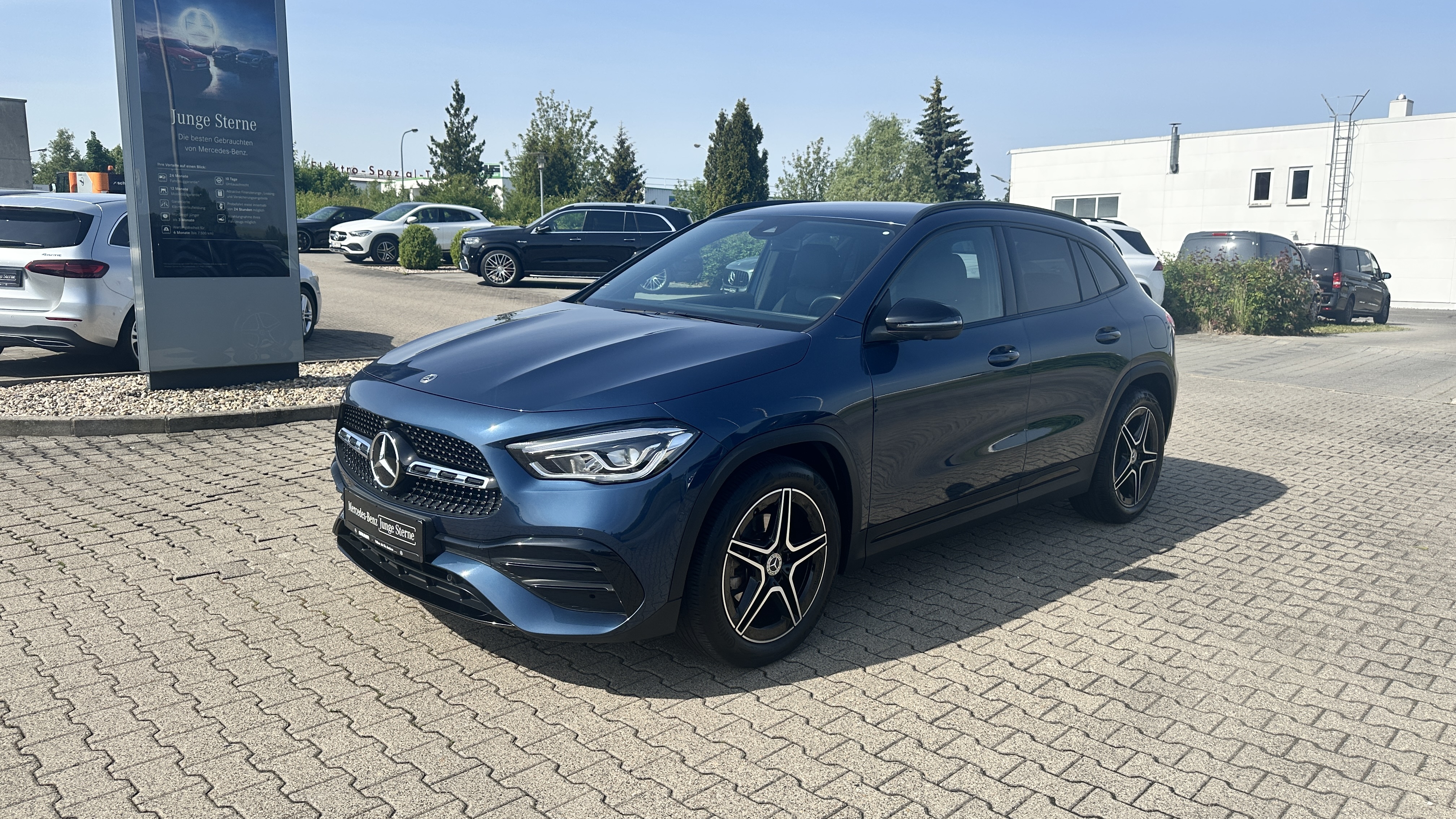 Mercedes-Benz GLA 200 