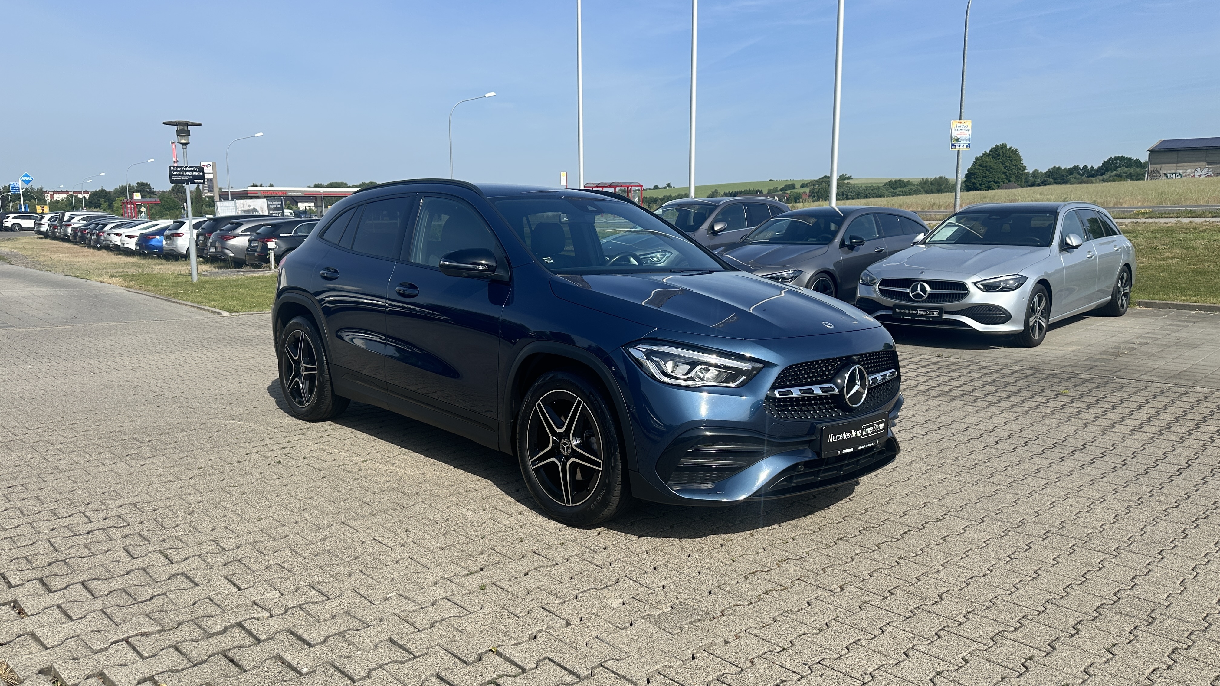 Mercedes-Benz GLA 200 