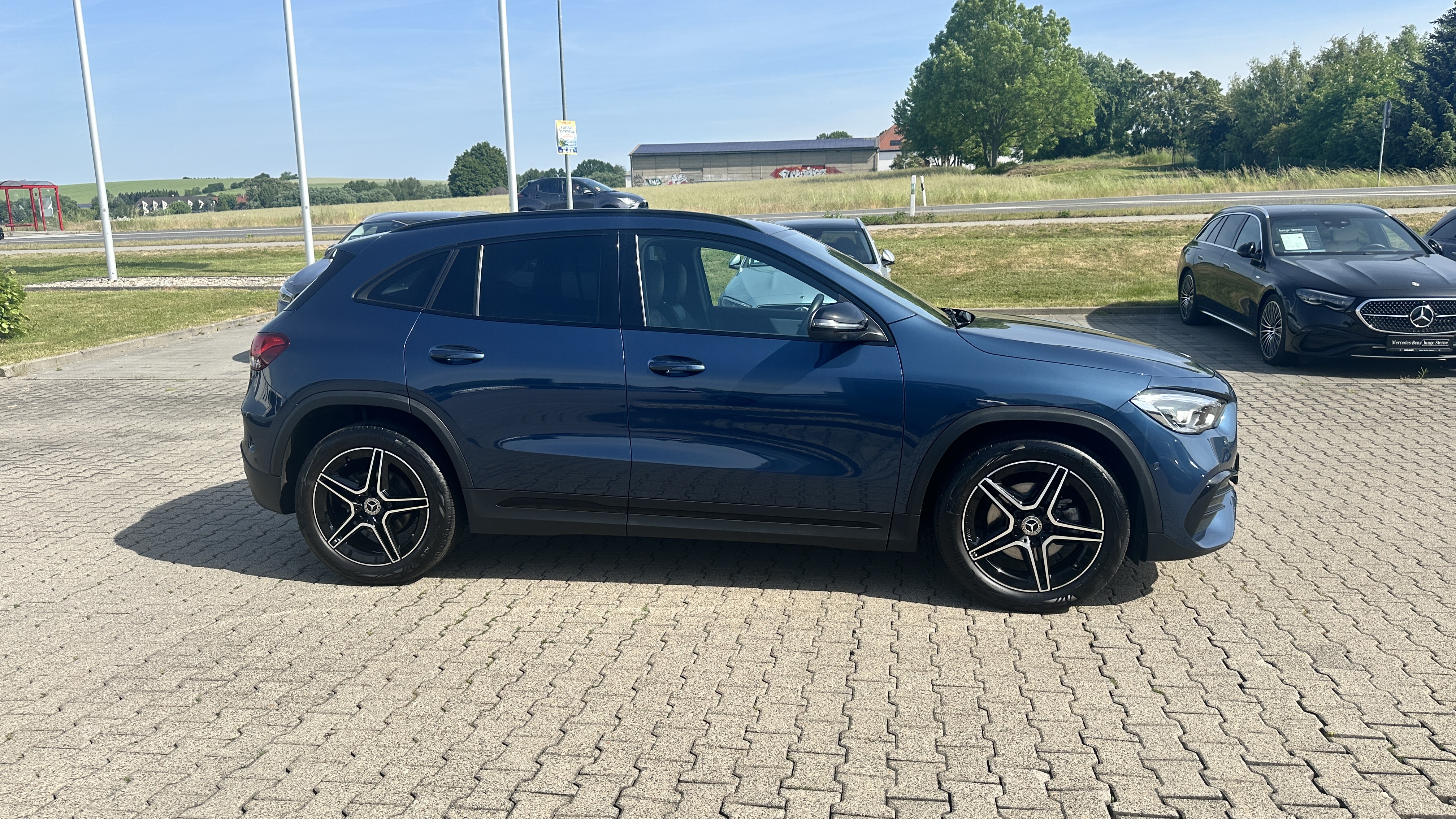 Mercedes-Benz GLA 200 