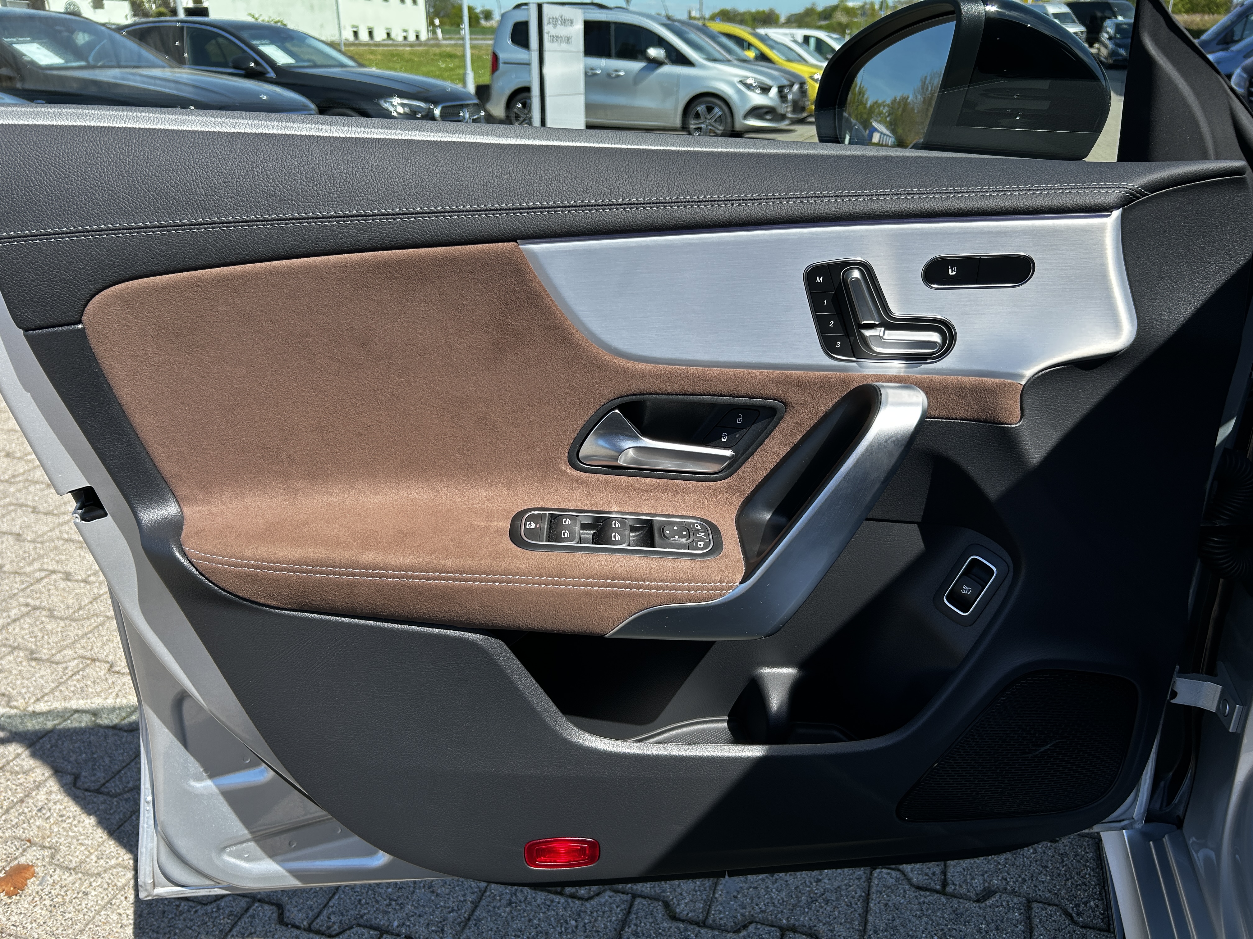 Mercedes-Benz CLA 35 AMG Shooting Brake Mercedes-AMG CLA 35 4M SB