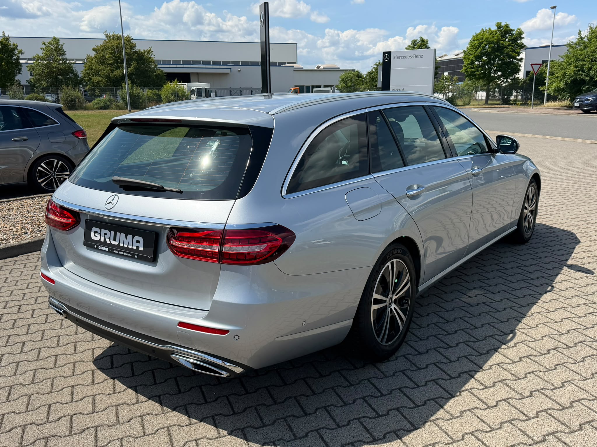 Mercedes-Benz E 200 T