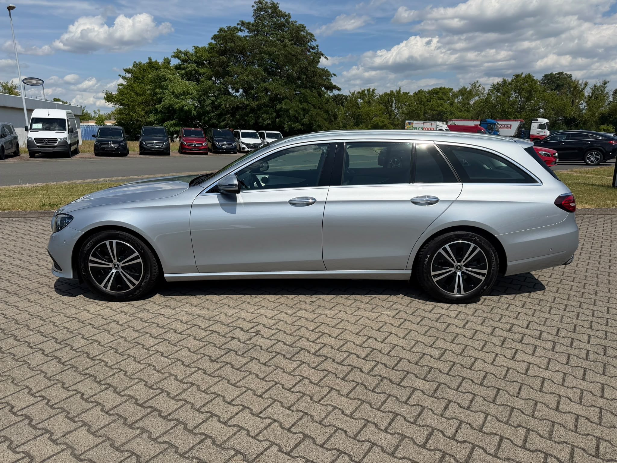 Mercedes-Benz E 200 T