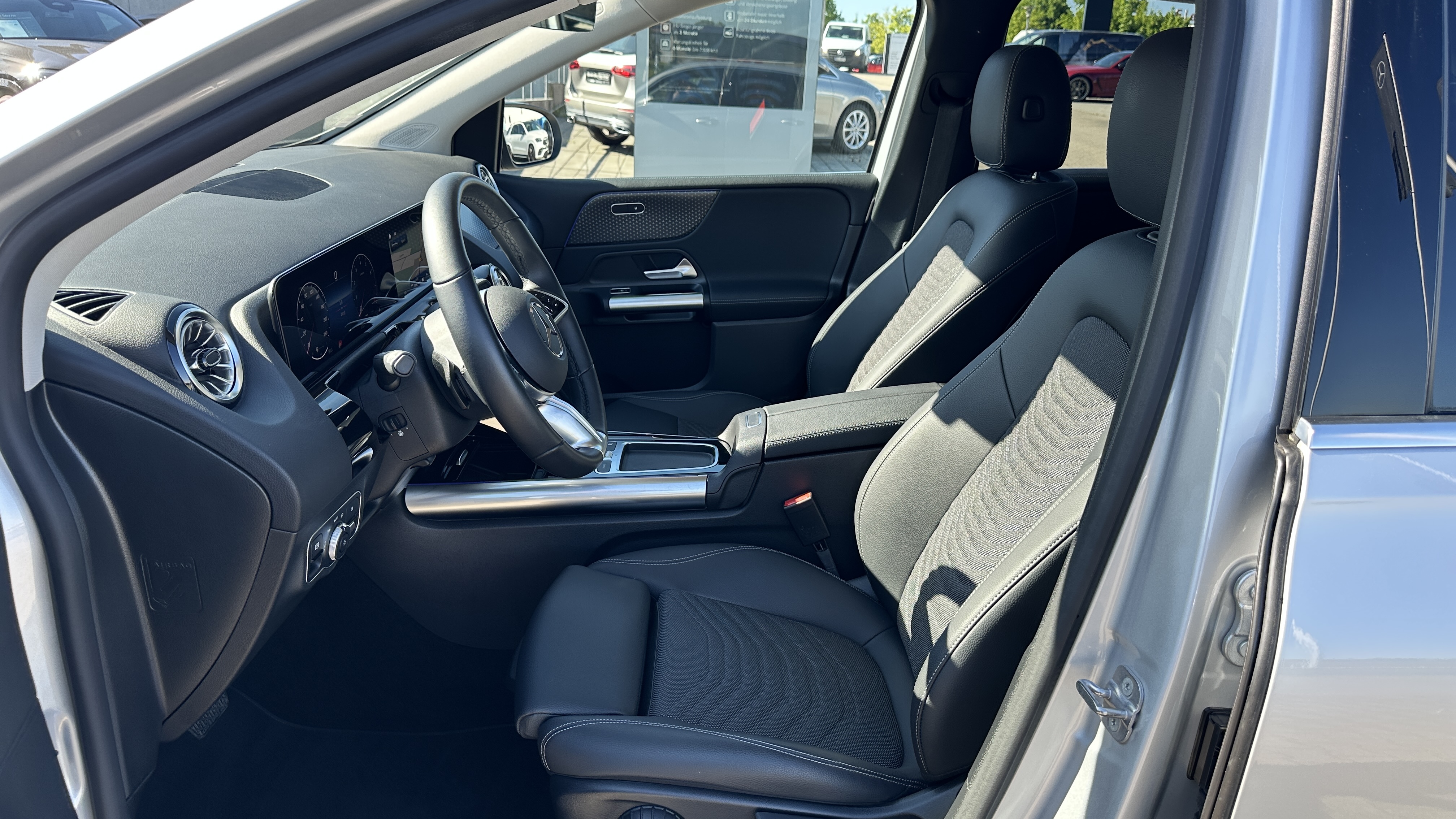 Mercedes-Benz B 220 4MATIC