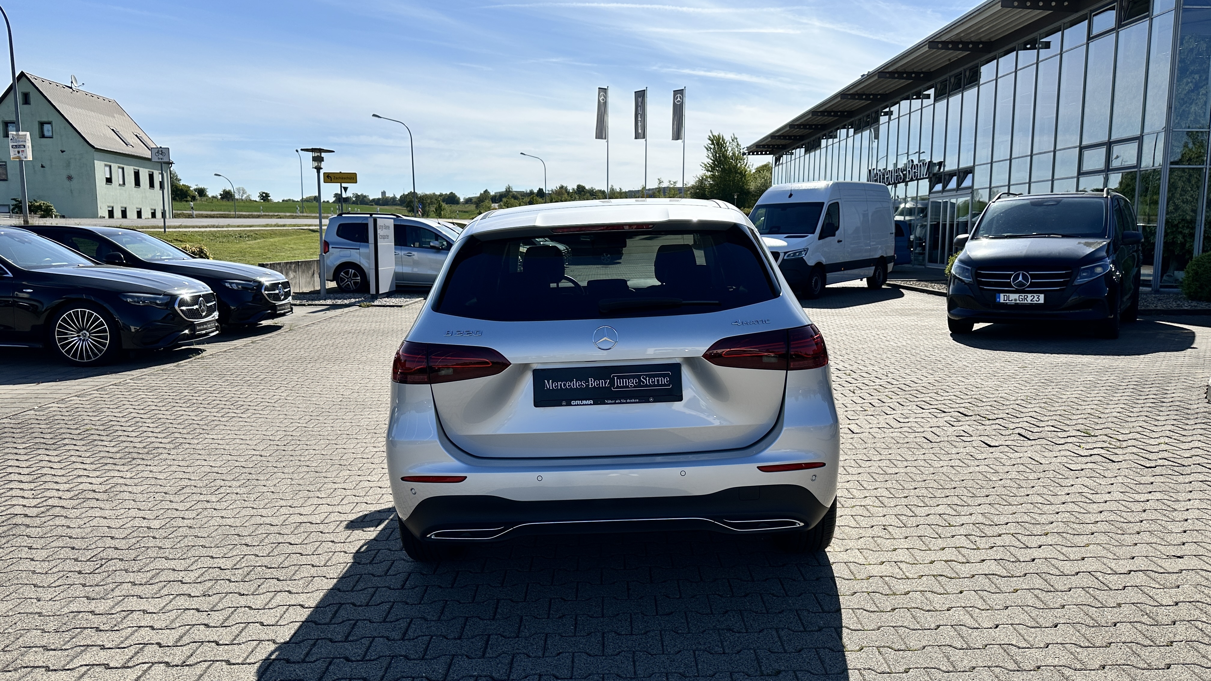 Mercedes-Benz B 220 4MATIC