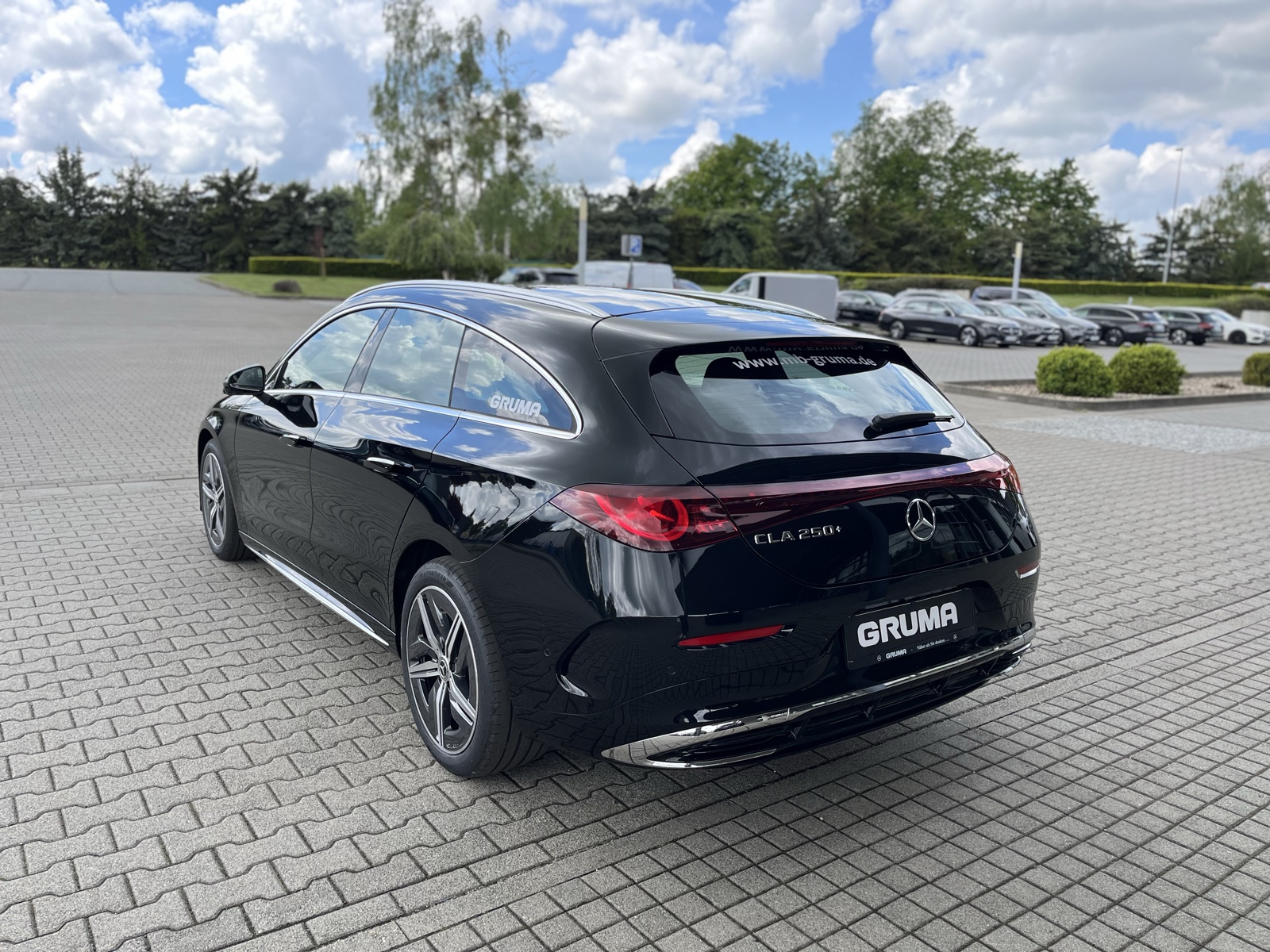 Mercedes-Benz CLA 250 + SB