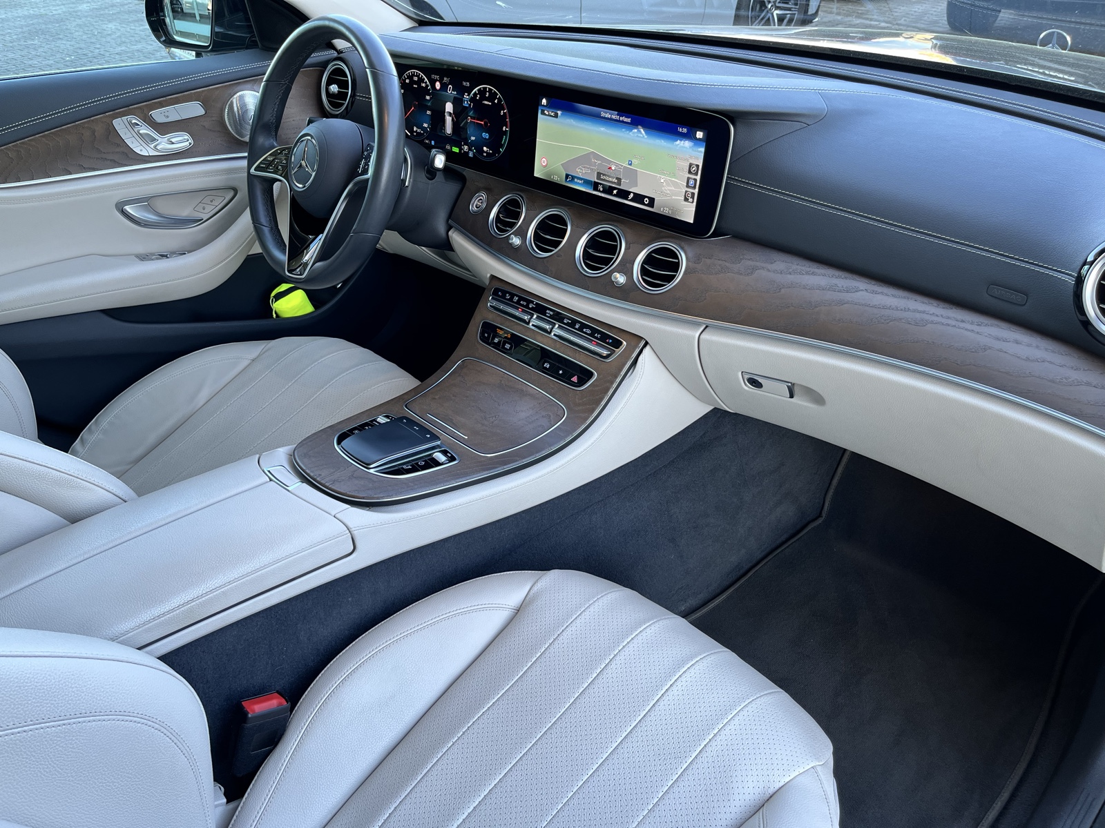 Mercedes-Benz E 300 de T