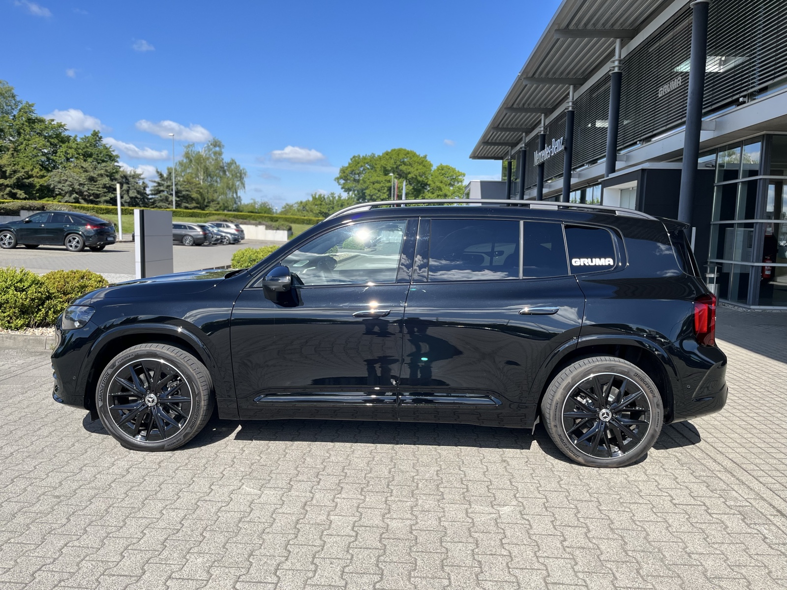 Mercedes-Benz GLB 350 4M