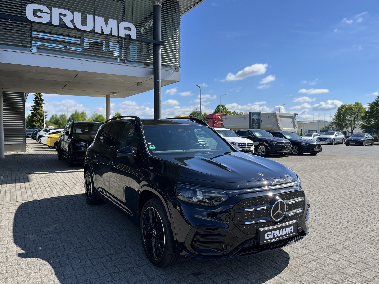 Mercedes-Benz GLB 350 4M