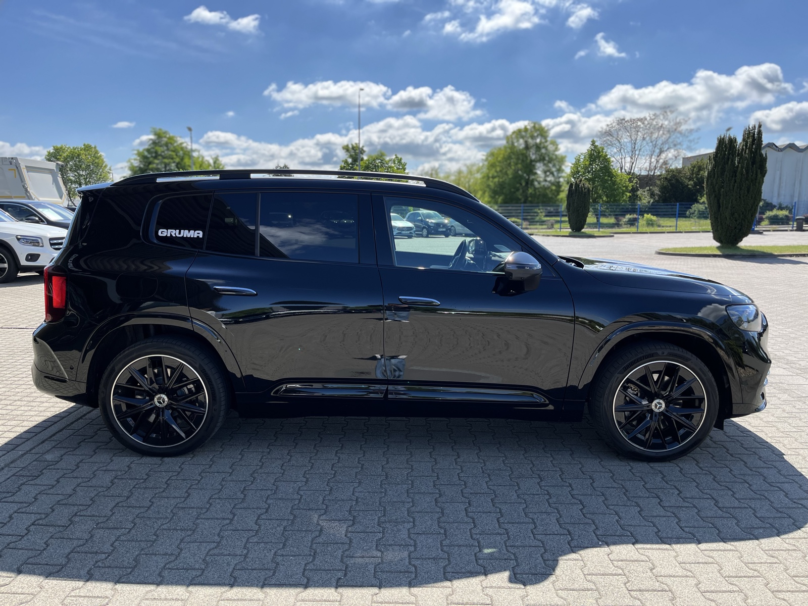 Mercedes-Benz GLB 350 4M
