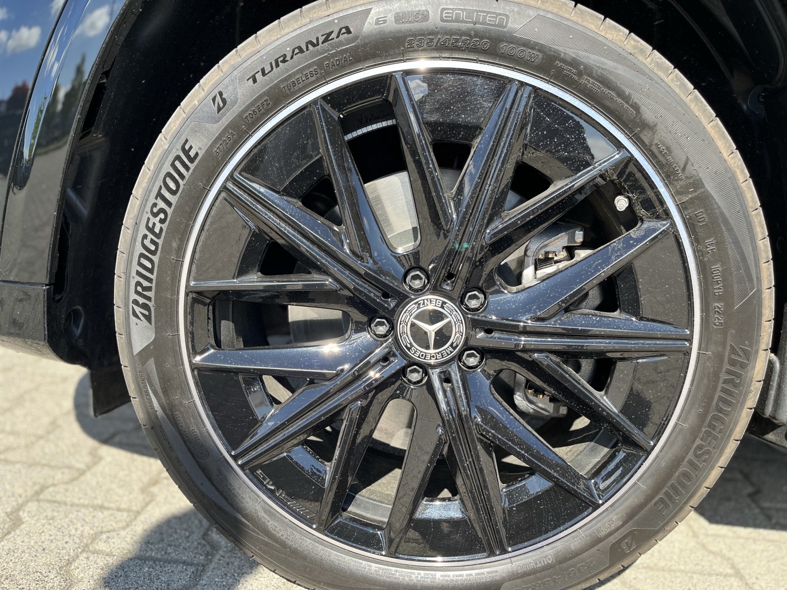 Mercedes-Benz GLB 350 4M