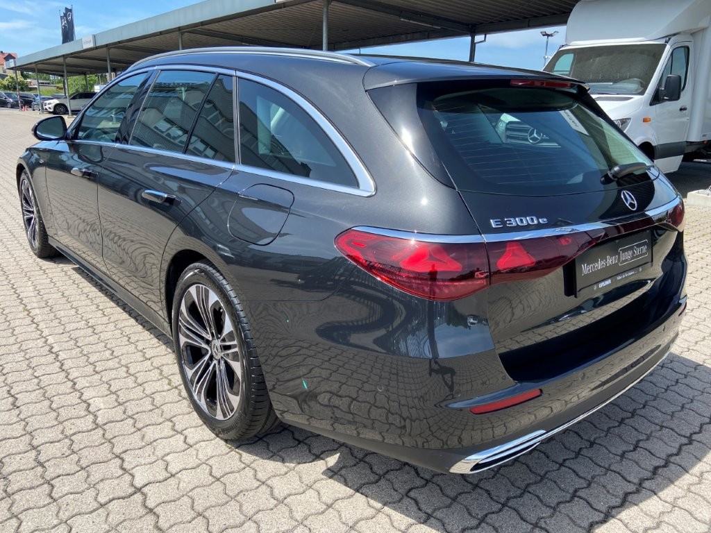 Mercedes-Benz E 300 e T