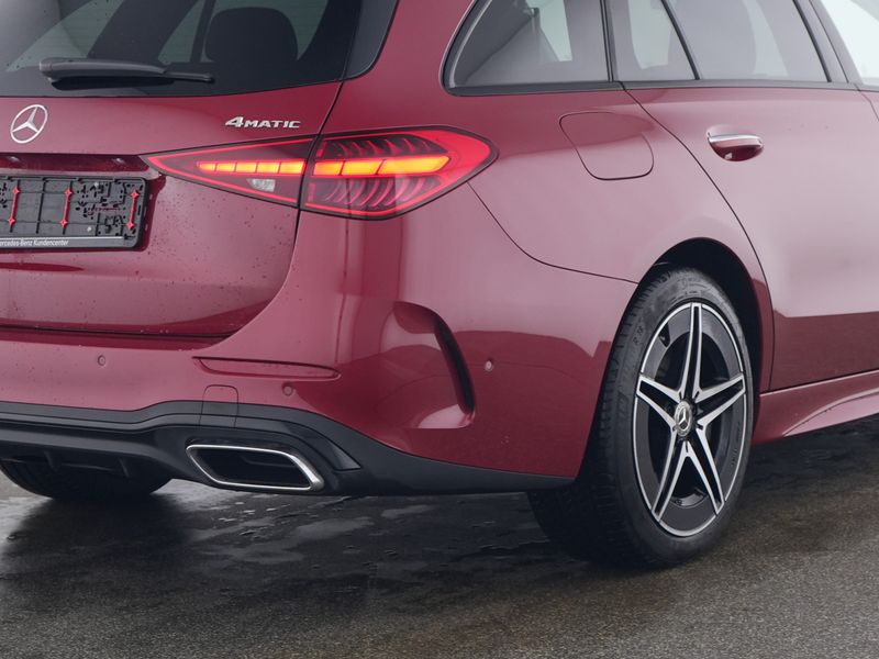 Mercedes-Benz C 300 de 4M T