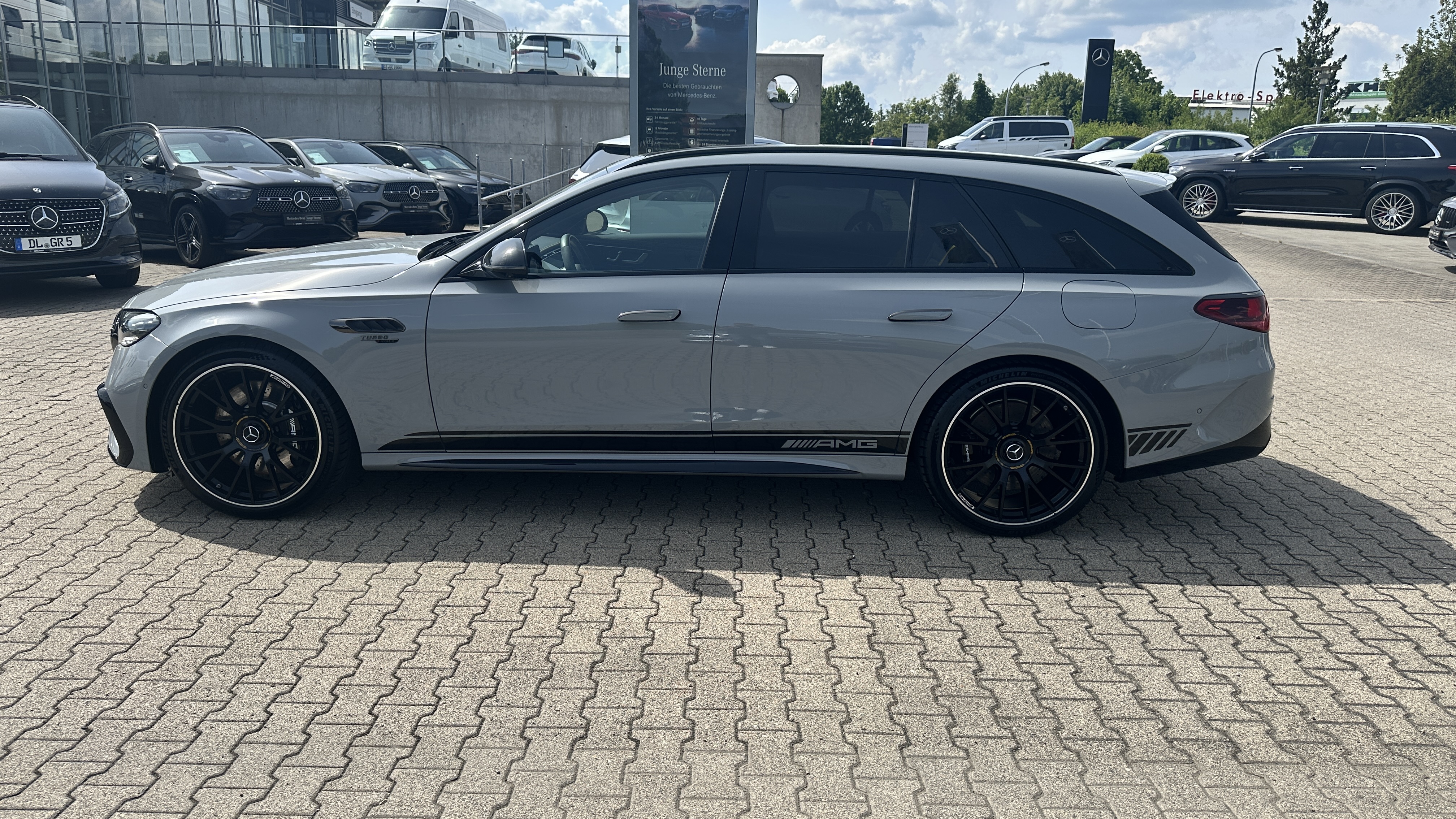 Mercedes-Benz E 53 AMG E 53 Hybrid 4M T
