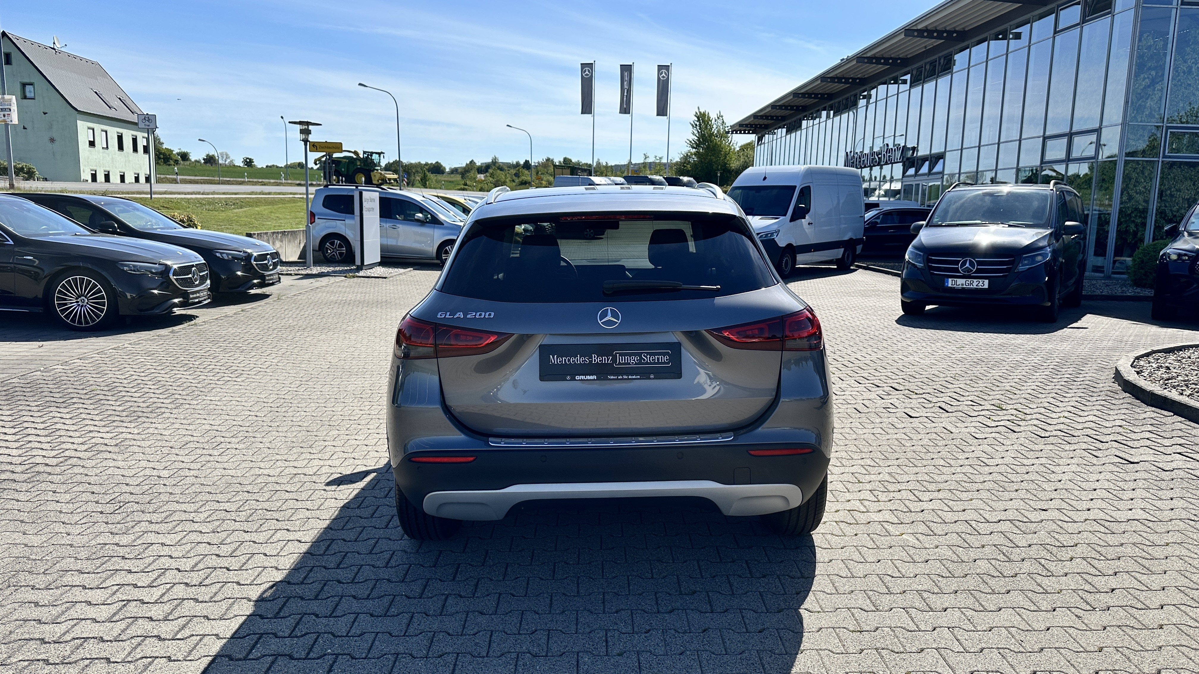 Mercedes-Benz GLA 200 