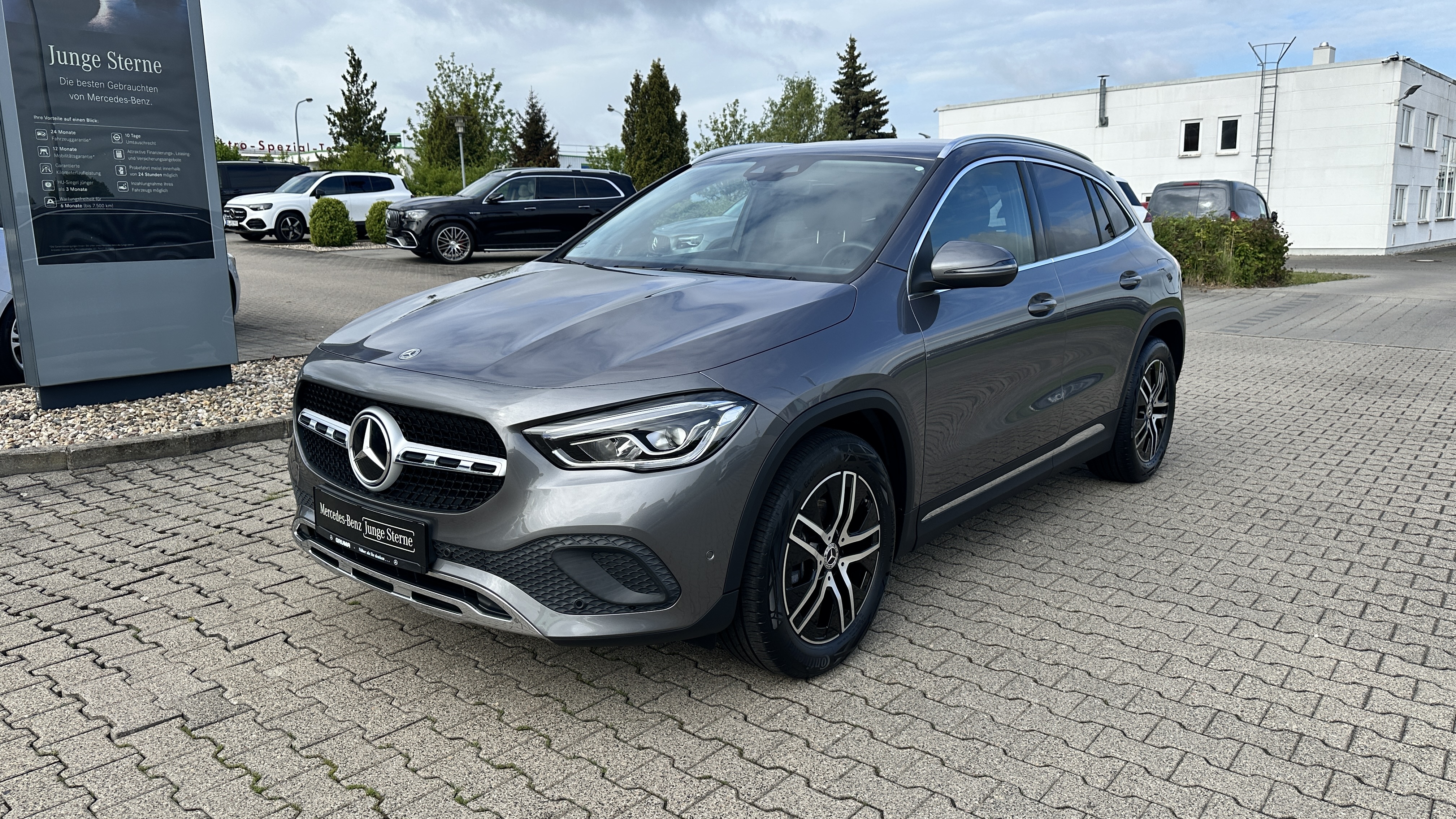Mercedes-Benz GLA 200 