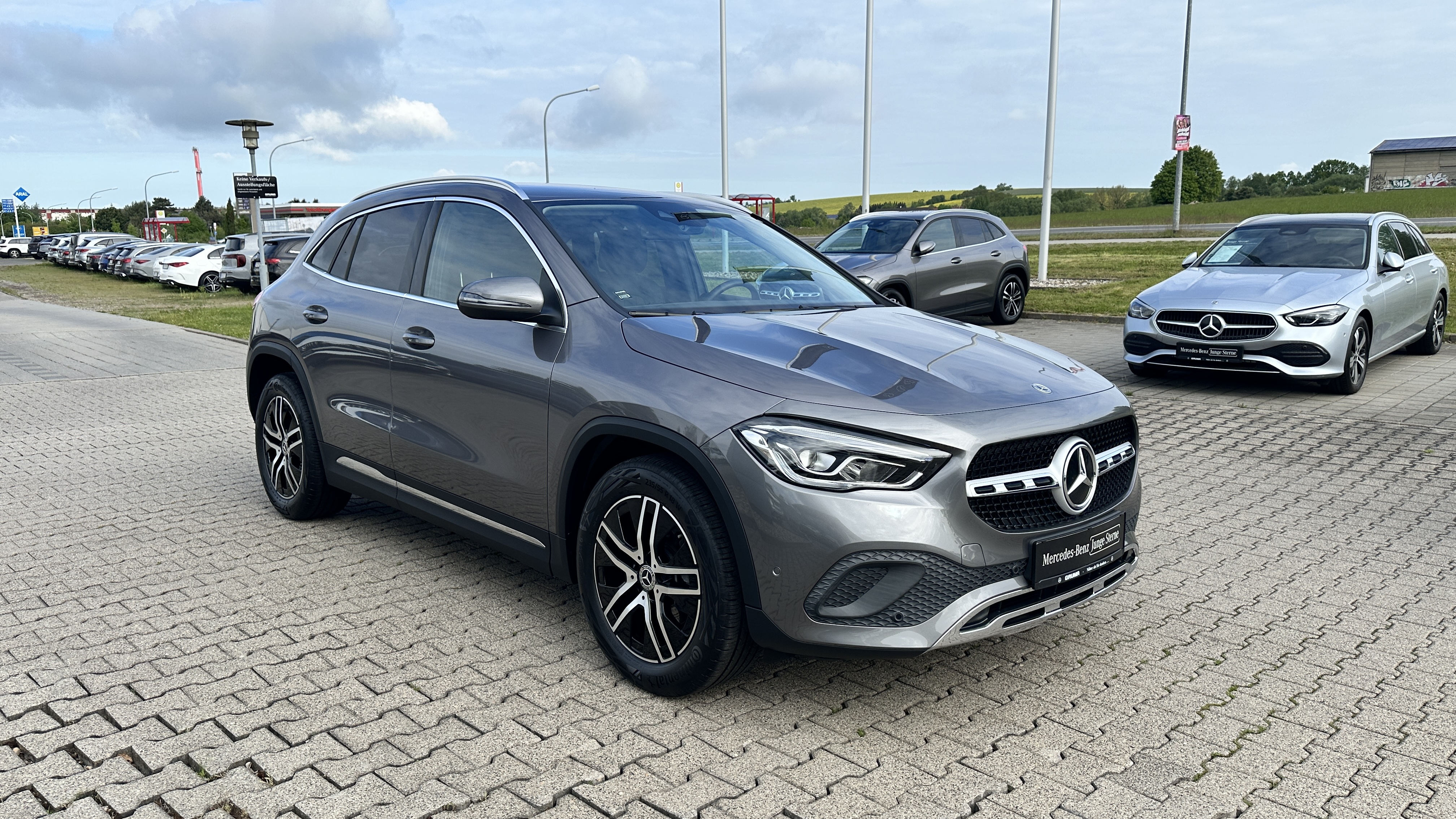 Mercedes-Benz GLA 200 