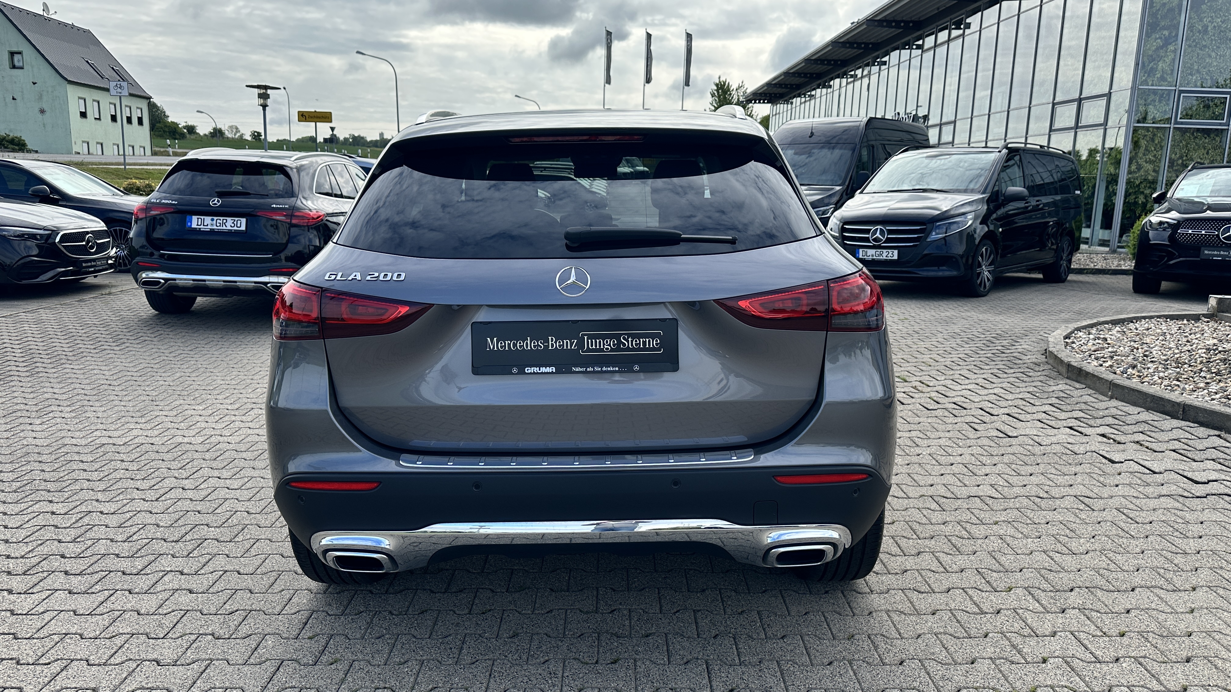 Mercedes-Benz GLA 200 