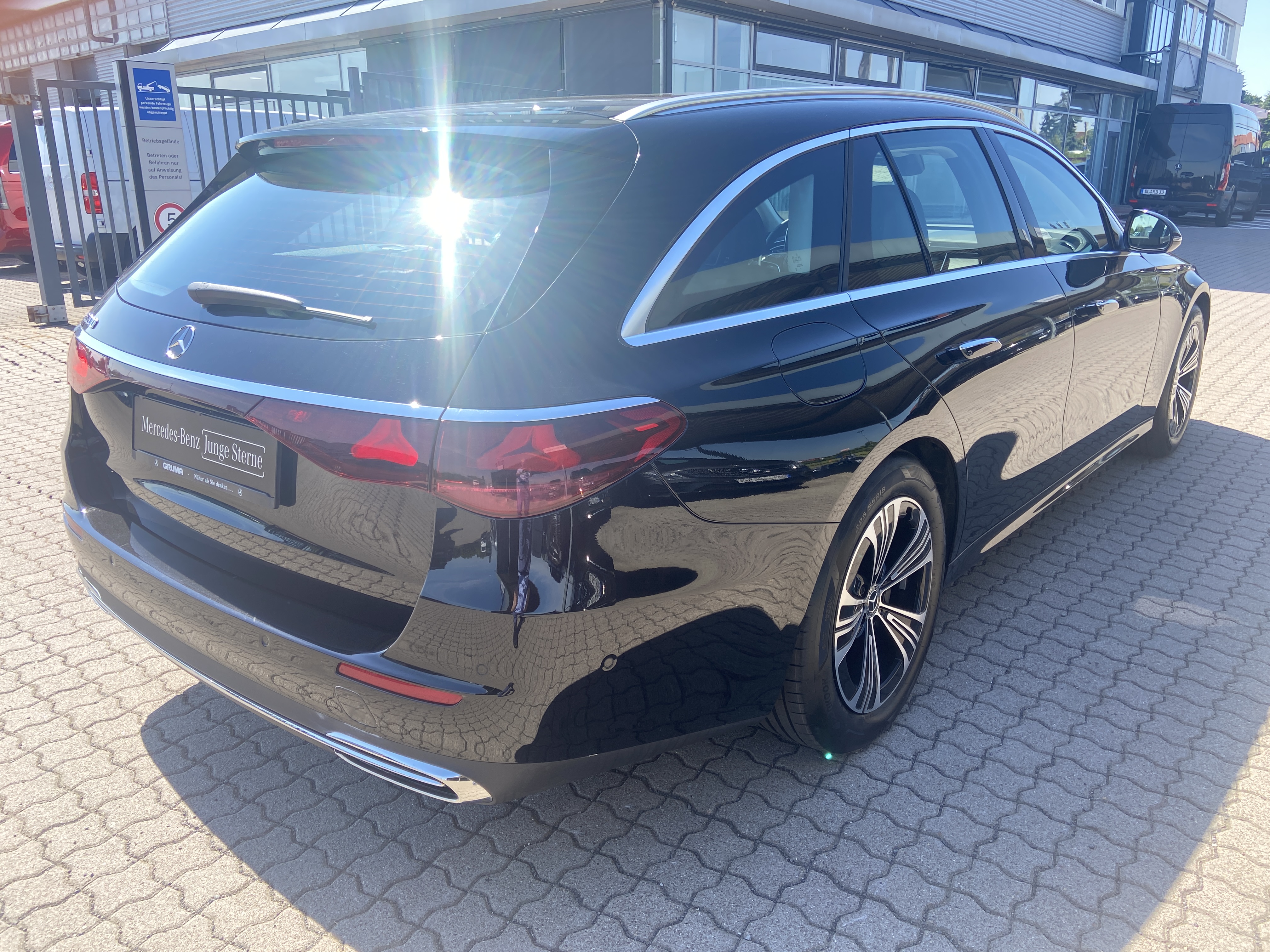 Mercedes-Benz E 200 T
