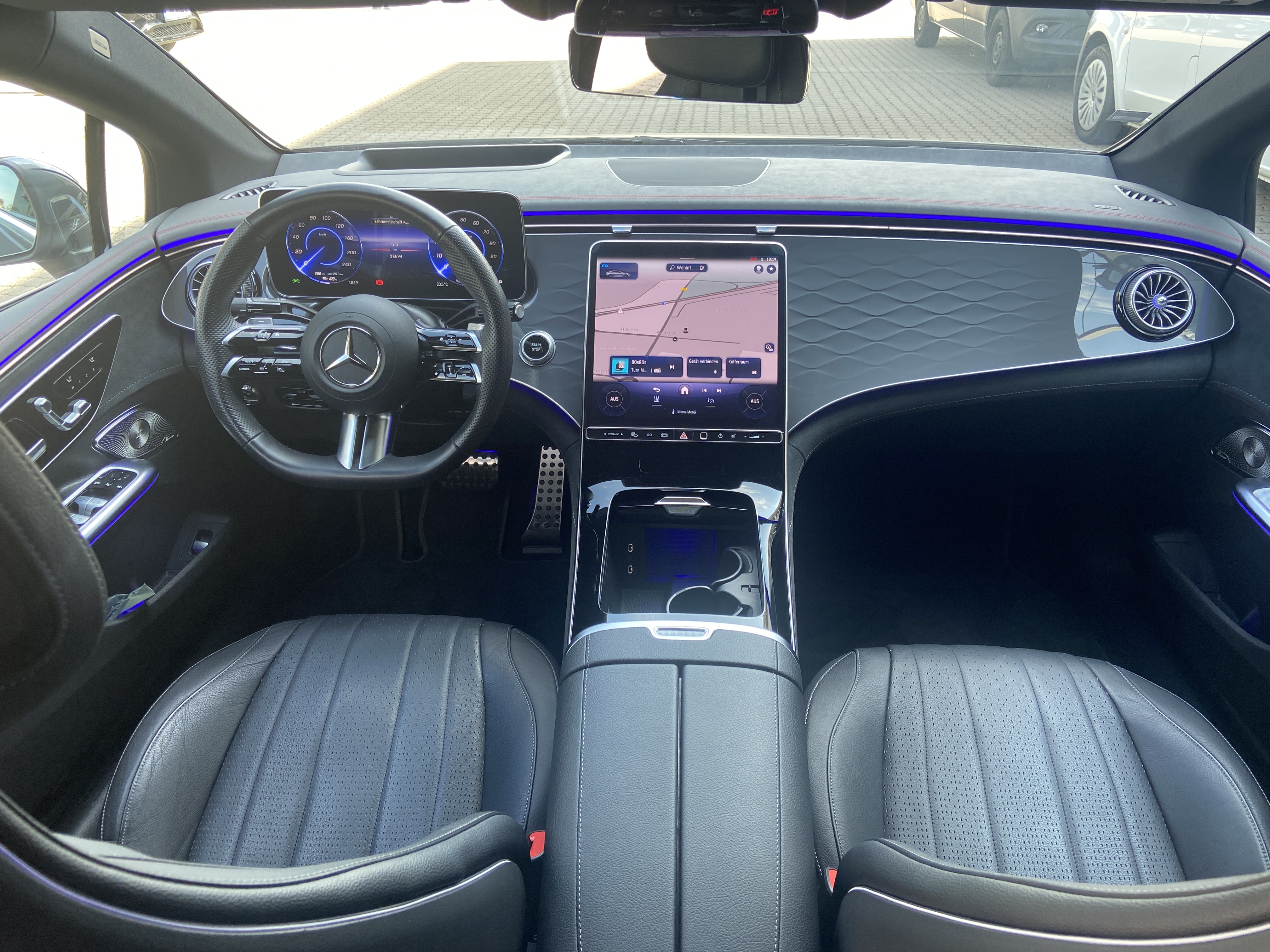 Mercedes-Benz EQE 350 