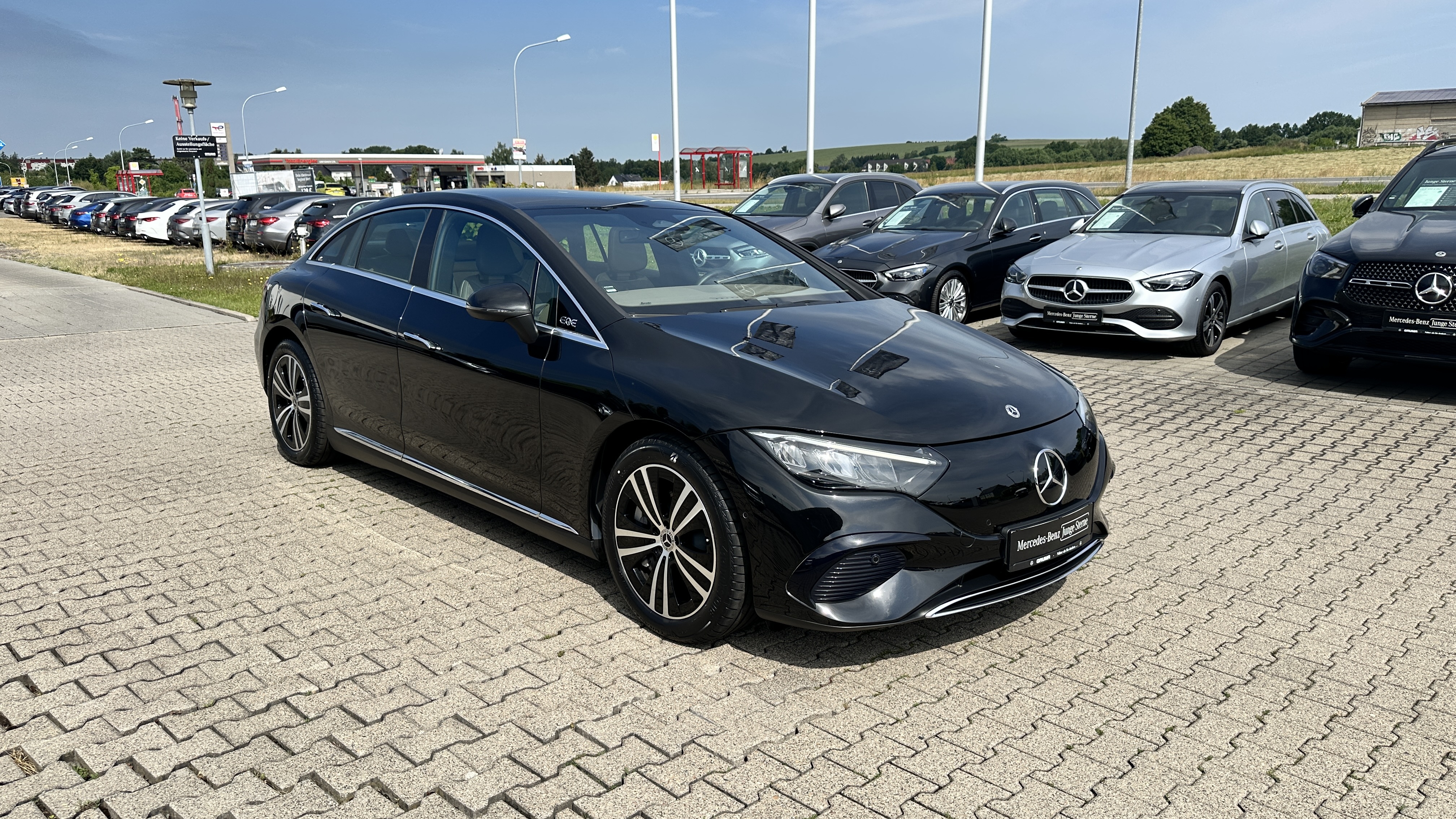Mercedes-Benz EQE 350 4M