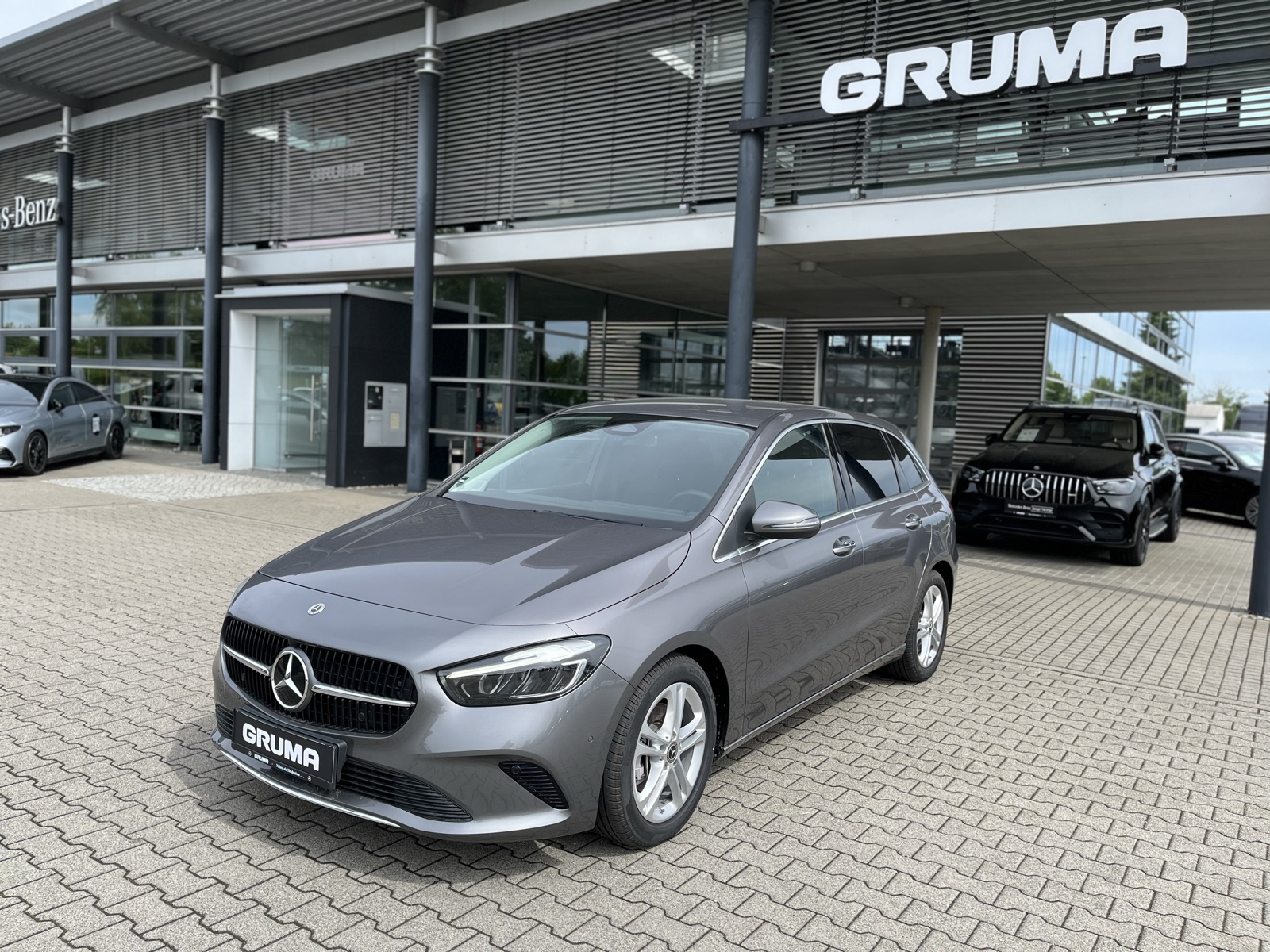 Mercedes-Benz B 200 