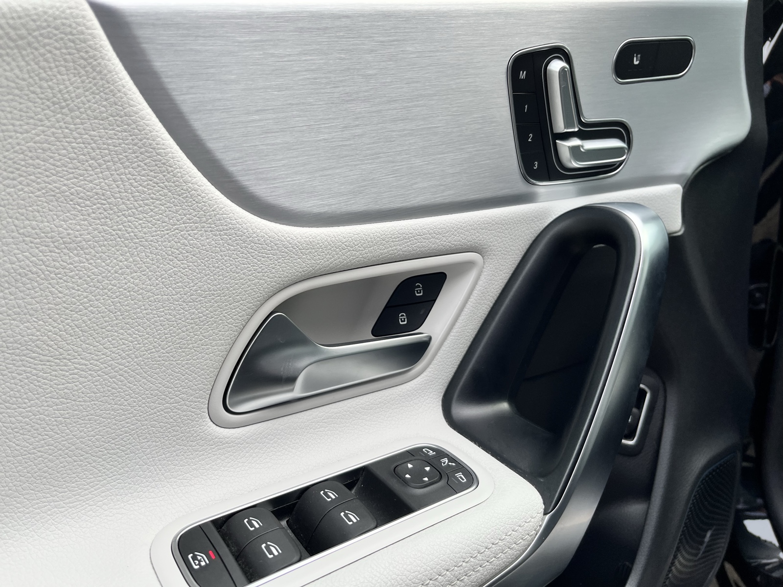 Mercedes-Benz CLA 250 e Shooting Brake CLA 250 e SB