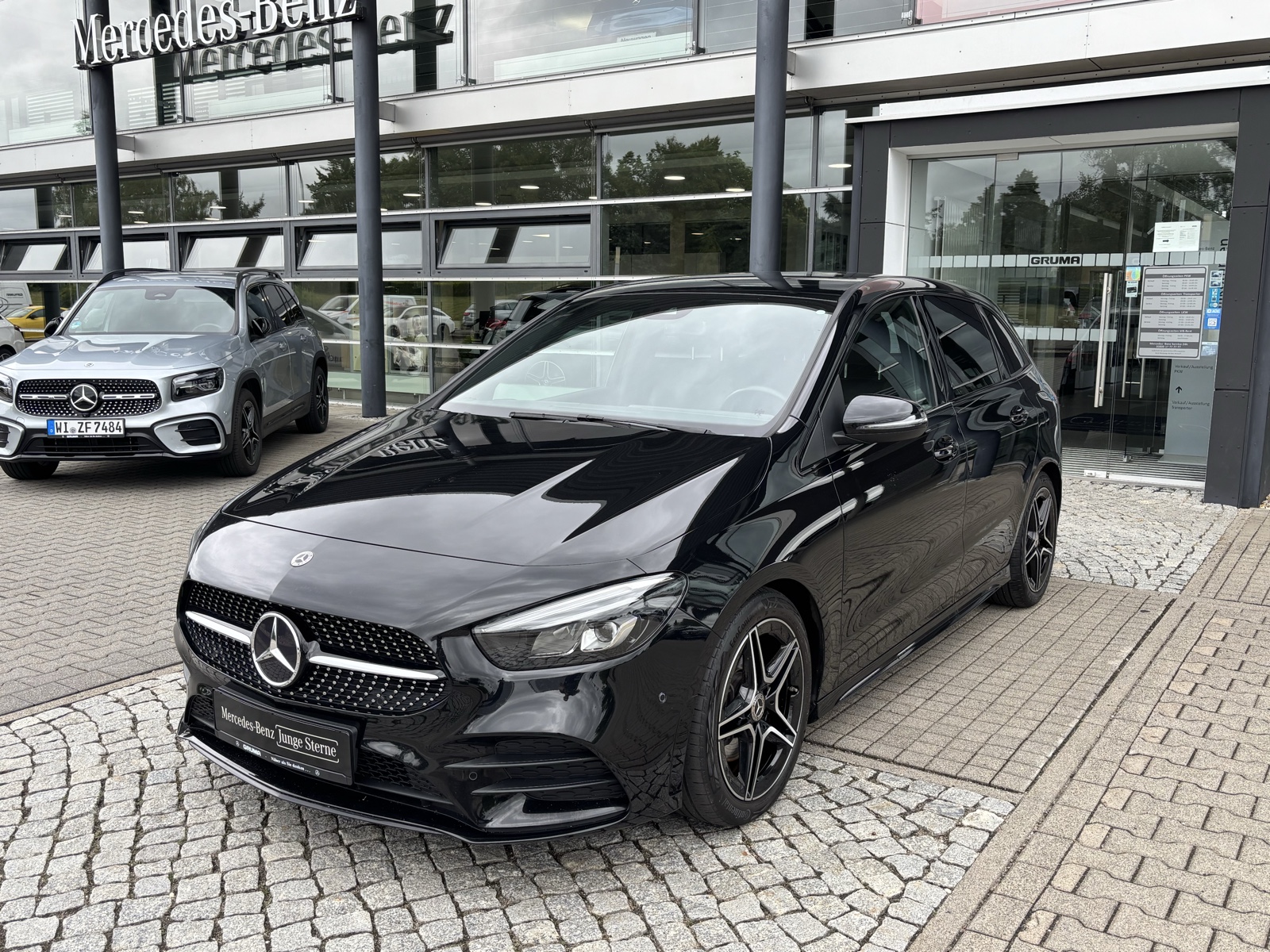 Mercedes-Benz B 220 d 4M