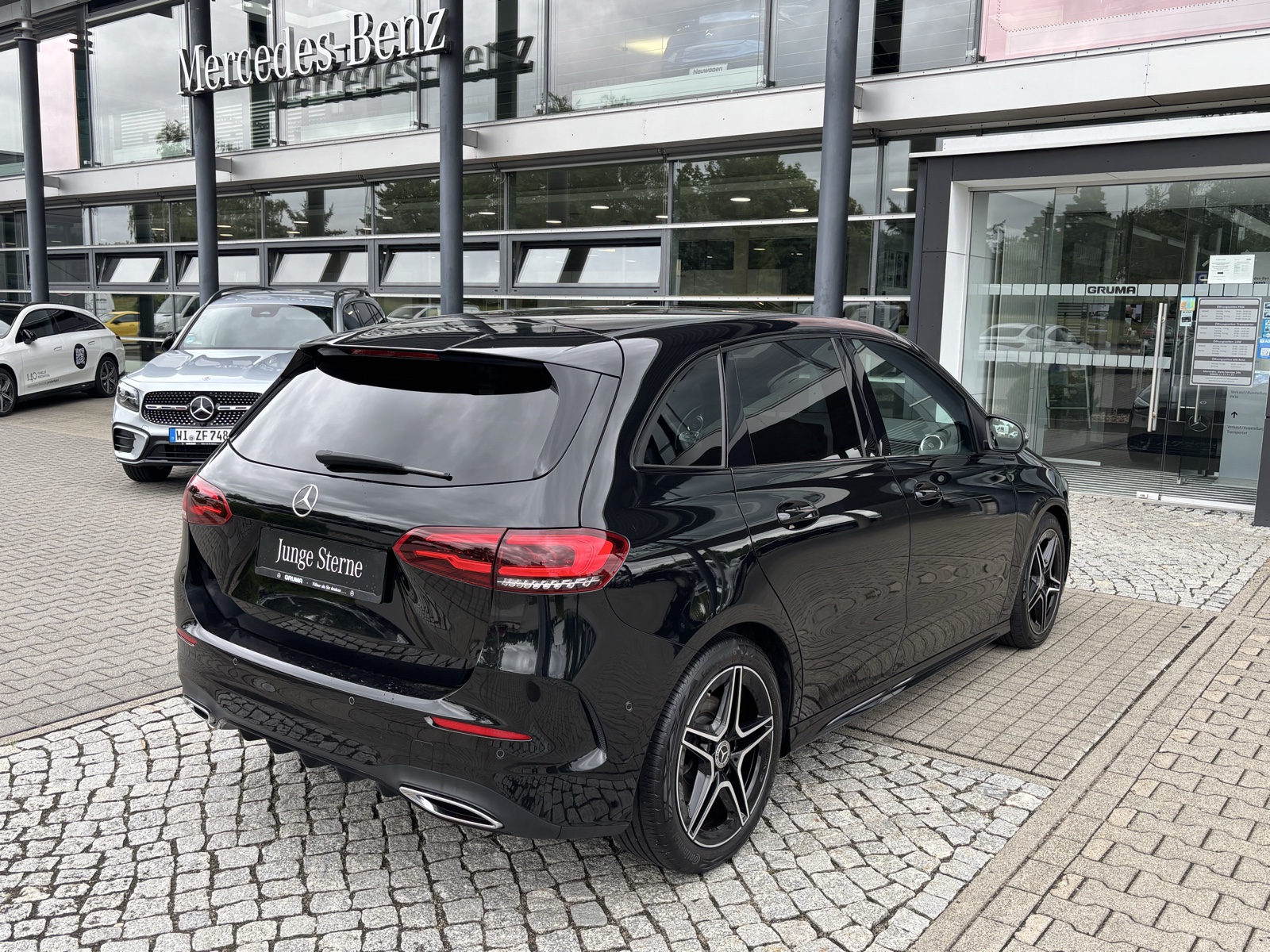Mercedes-Benz B 220 d 4M