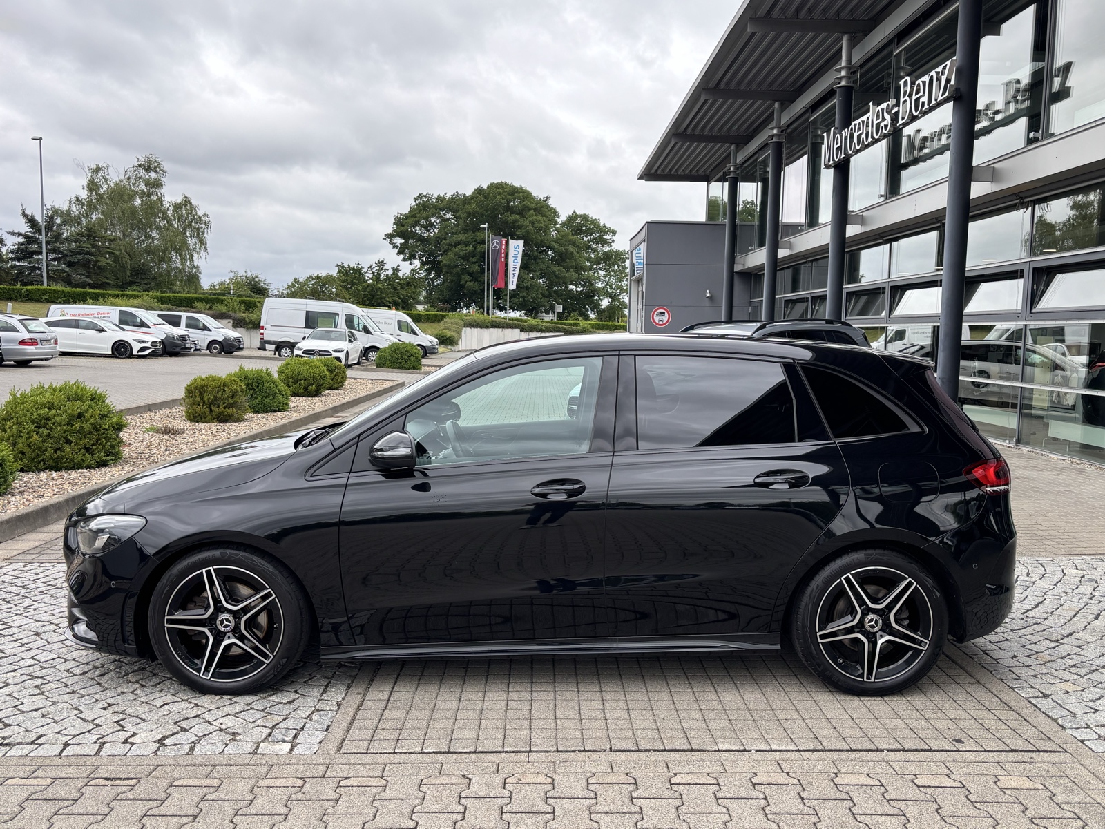 Mercedes-Benz B 220 d 4M