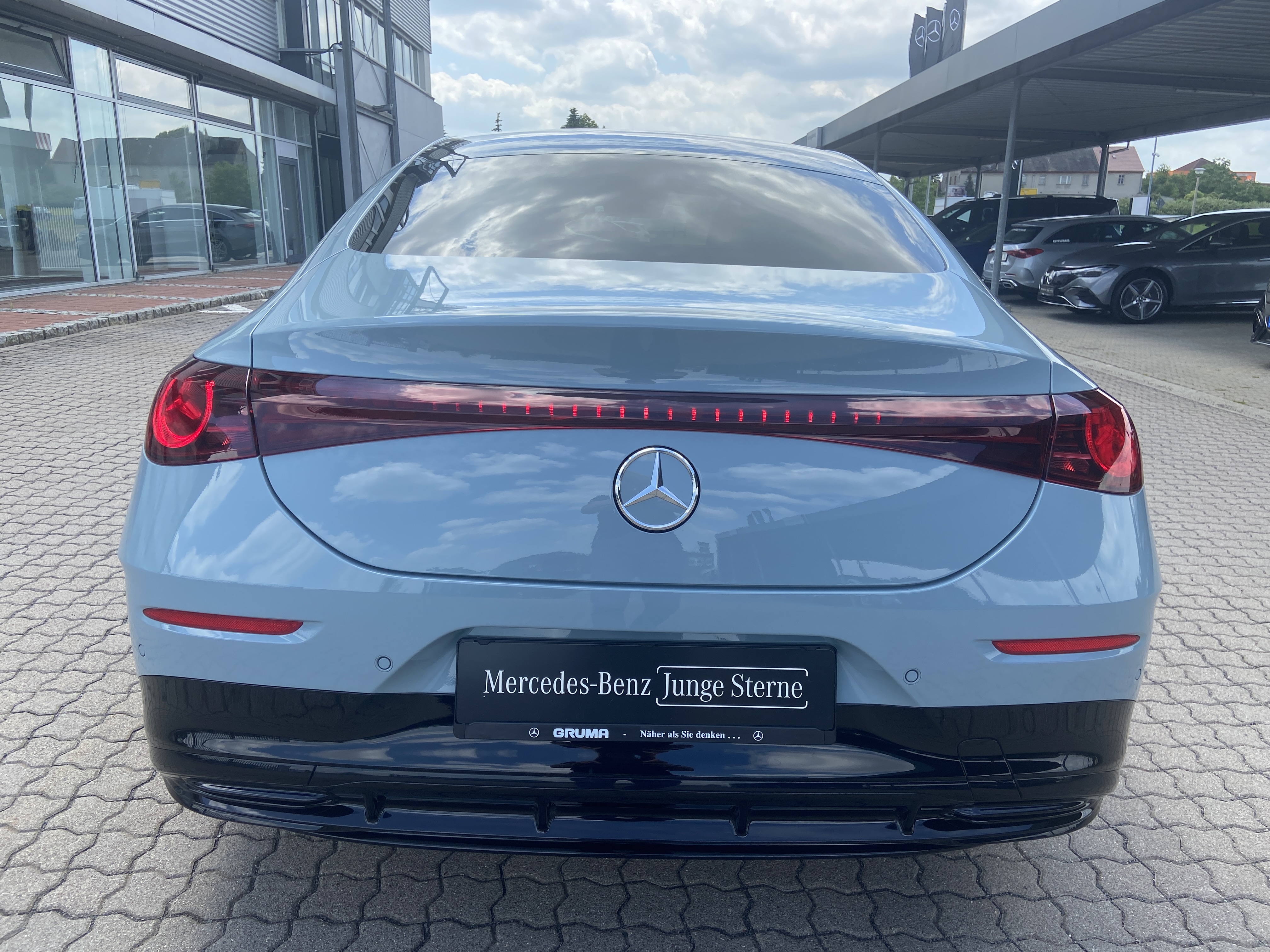 Mercedes-Benz CLA 250 +