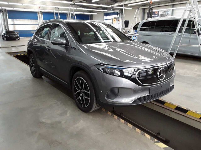 Mercedes-Benz EQA 250 