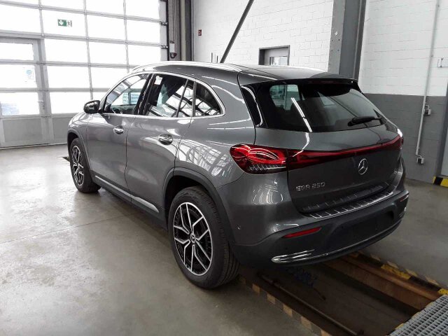 Mercedes-Benz EQA 250 
