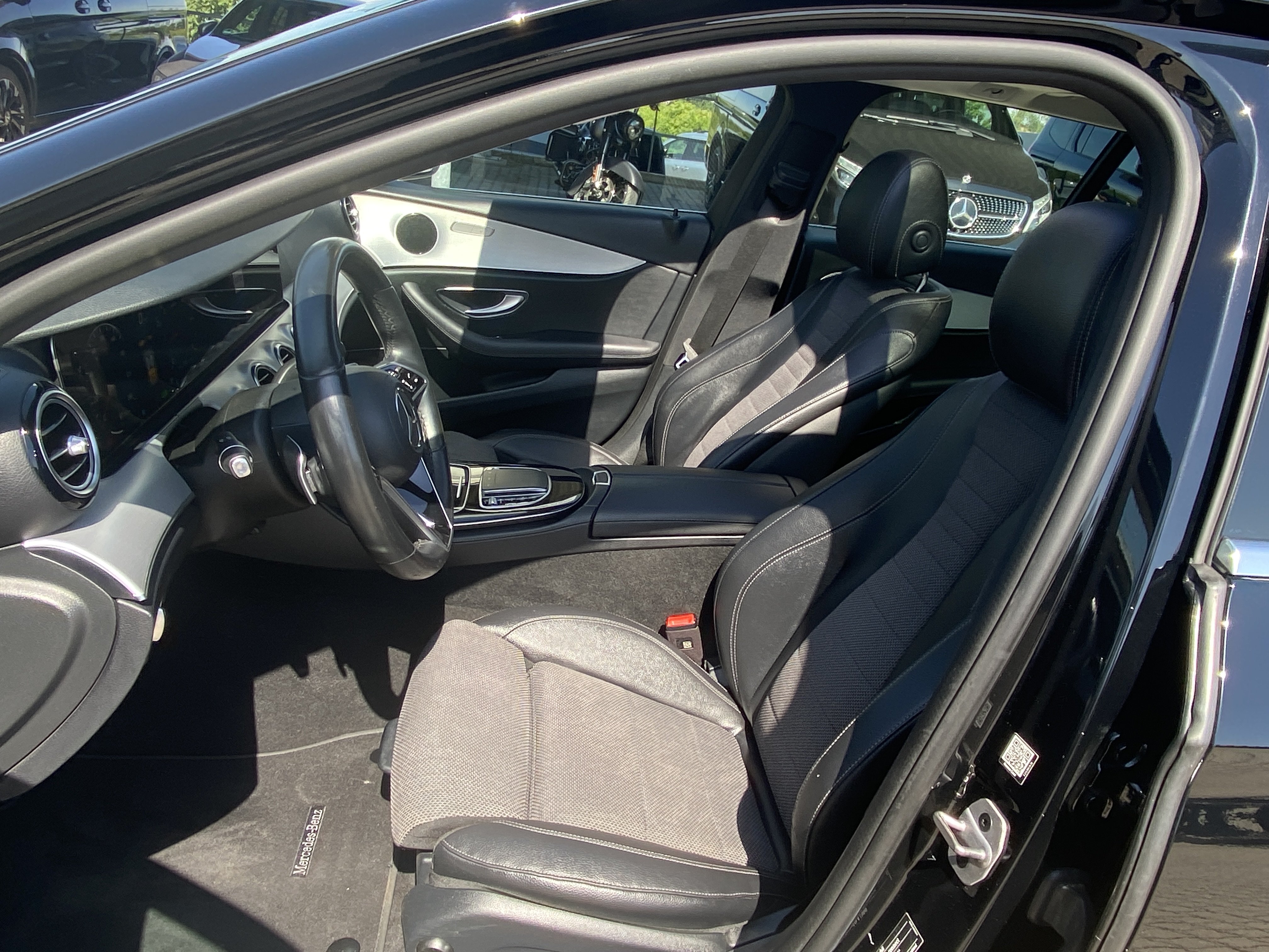 Mercedes-Benz E 220 d 4MATIC T