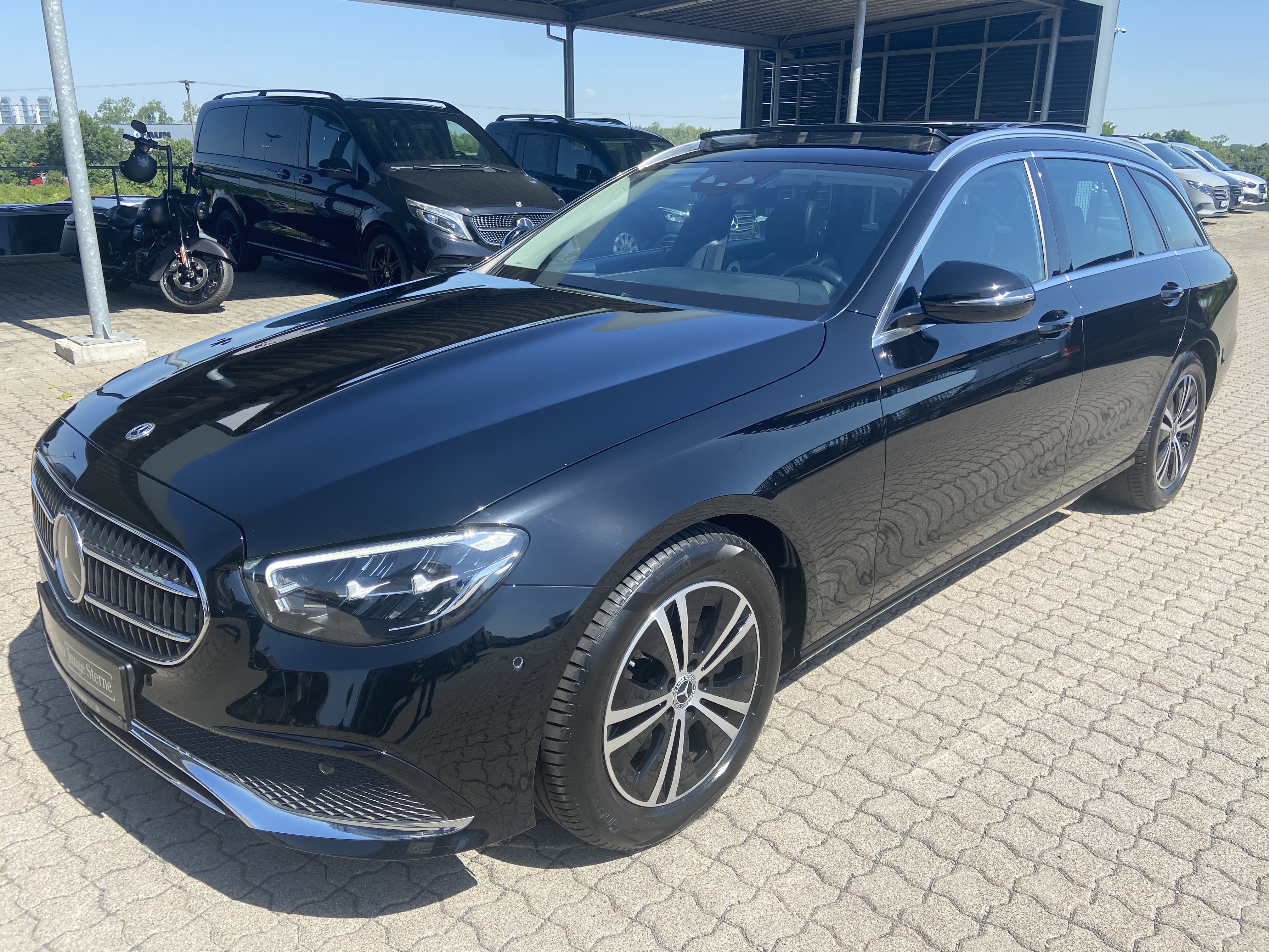 Mercedes-Benz E 220 d 4MATIC T