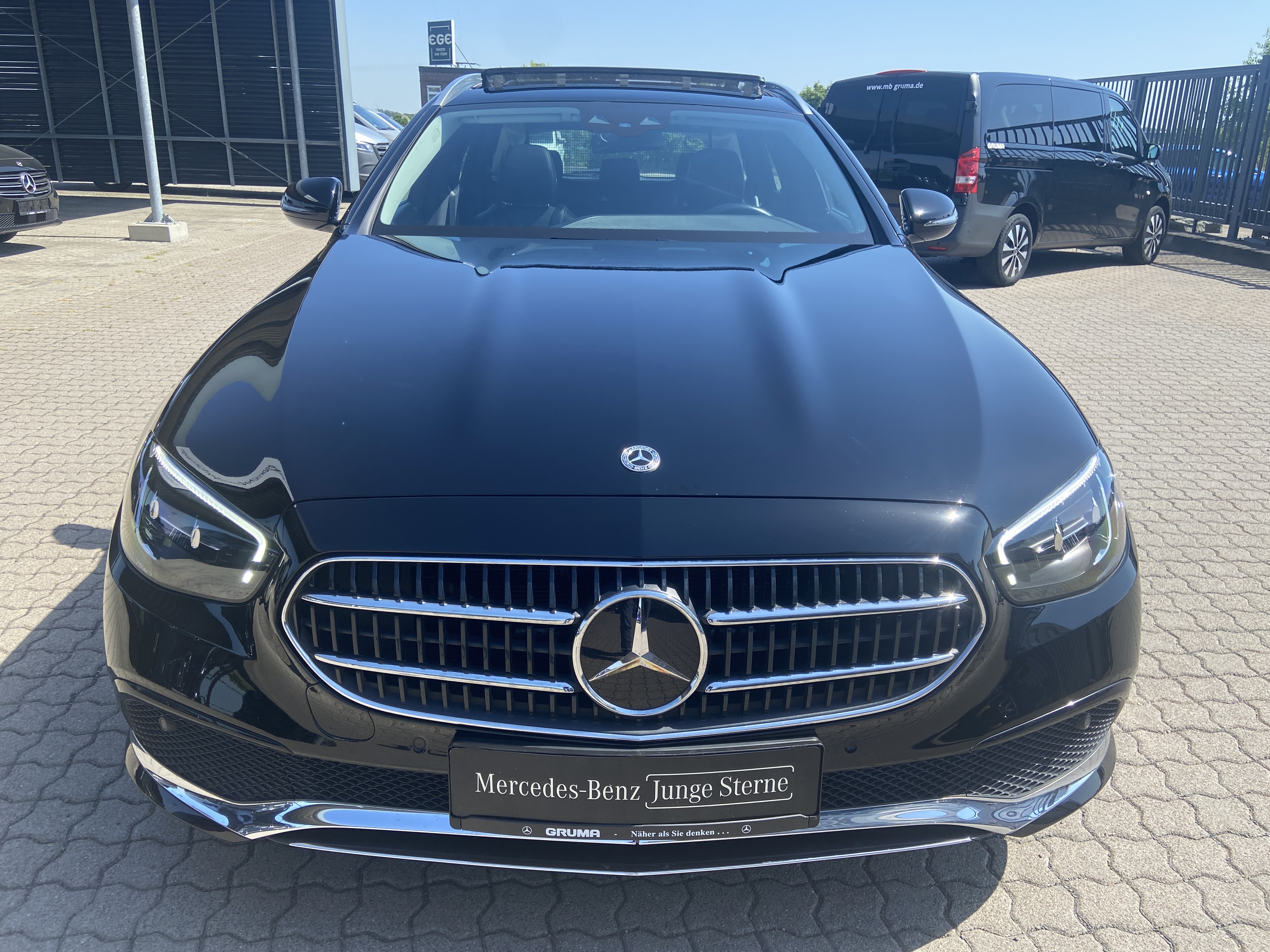 Mercedes-Benz E 220 d 4MATIC T
