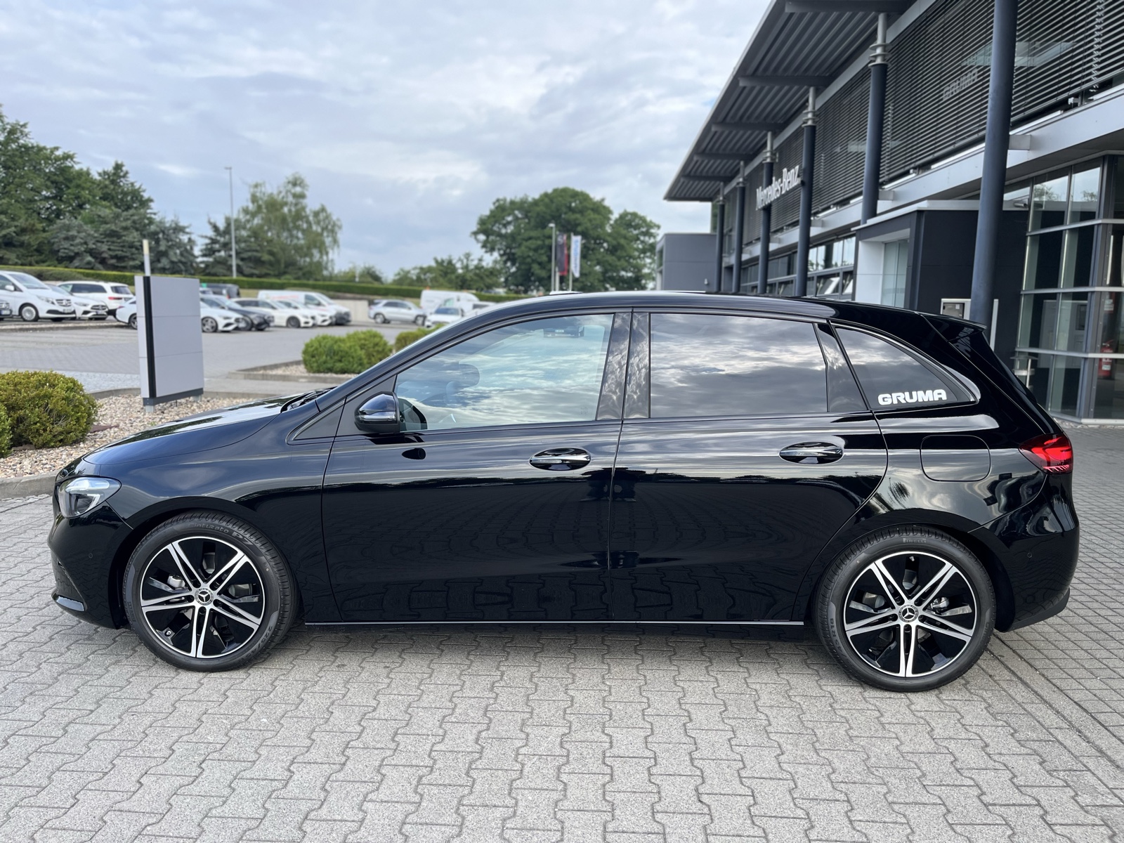 Mercedes-Benz B 200 