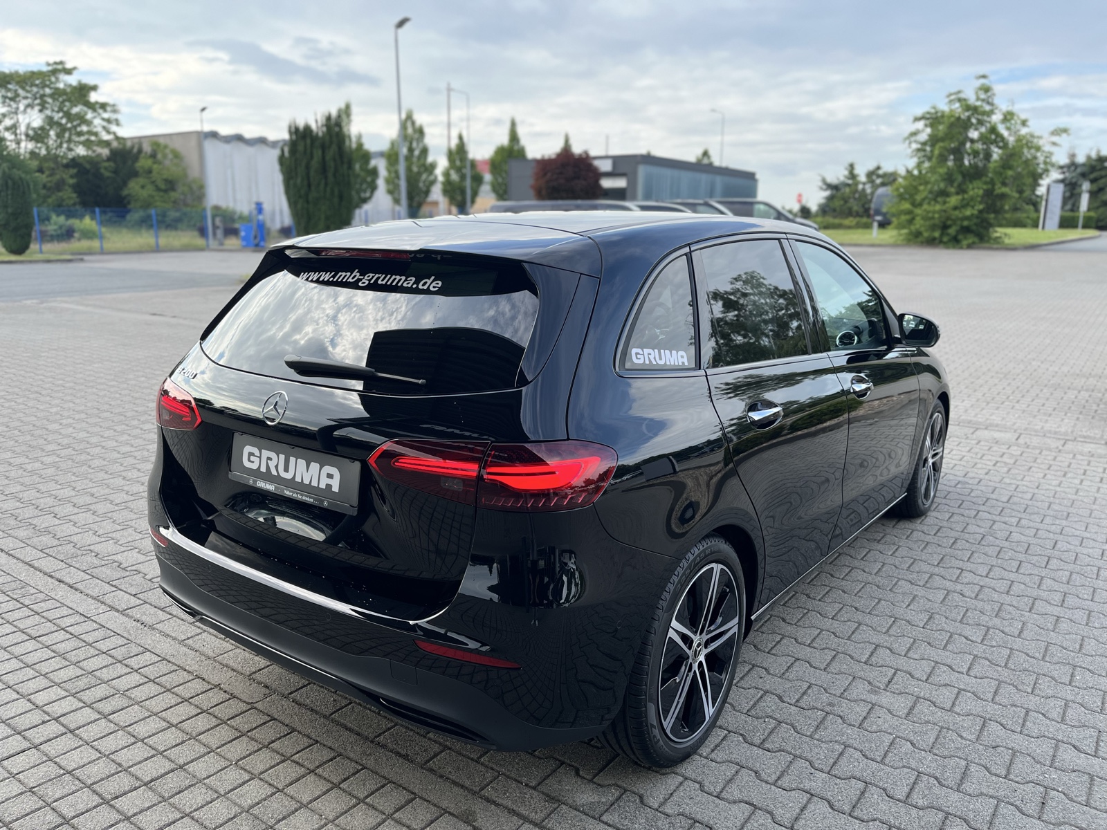 Mercedes-Benz B 200 