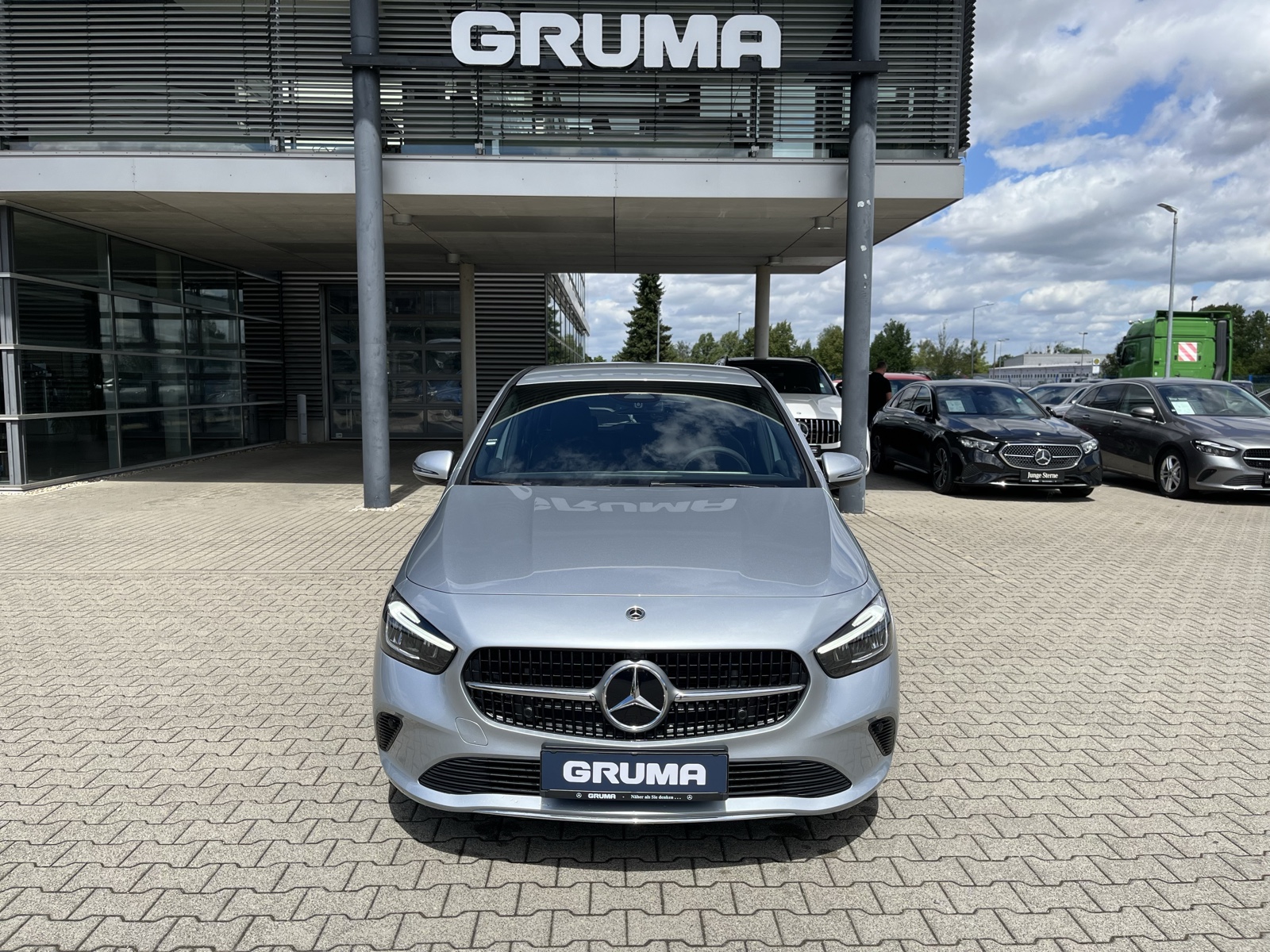 Mercedes-Benz B 200 