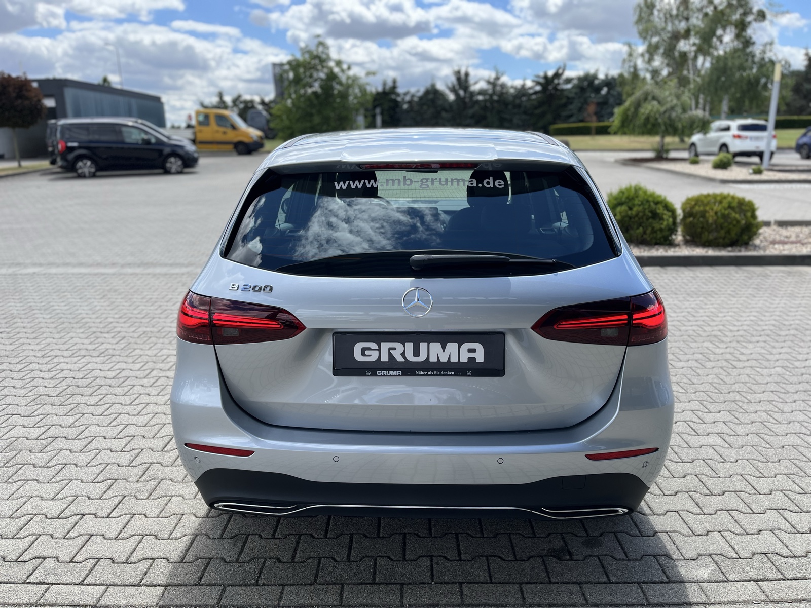 Mercedes-Benz B 200 