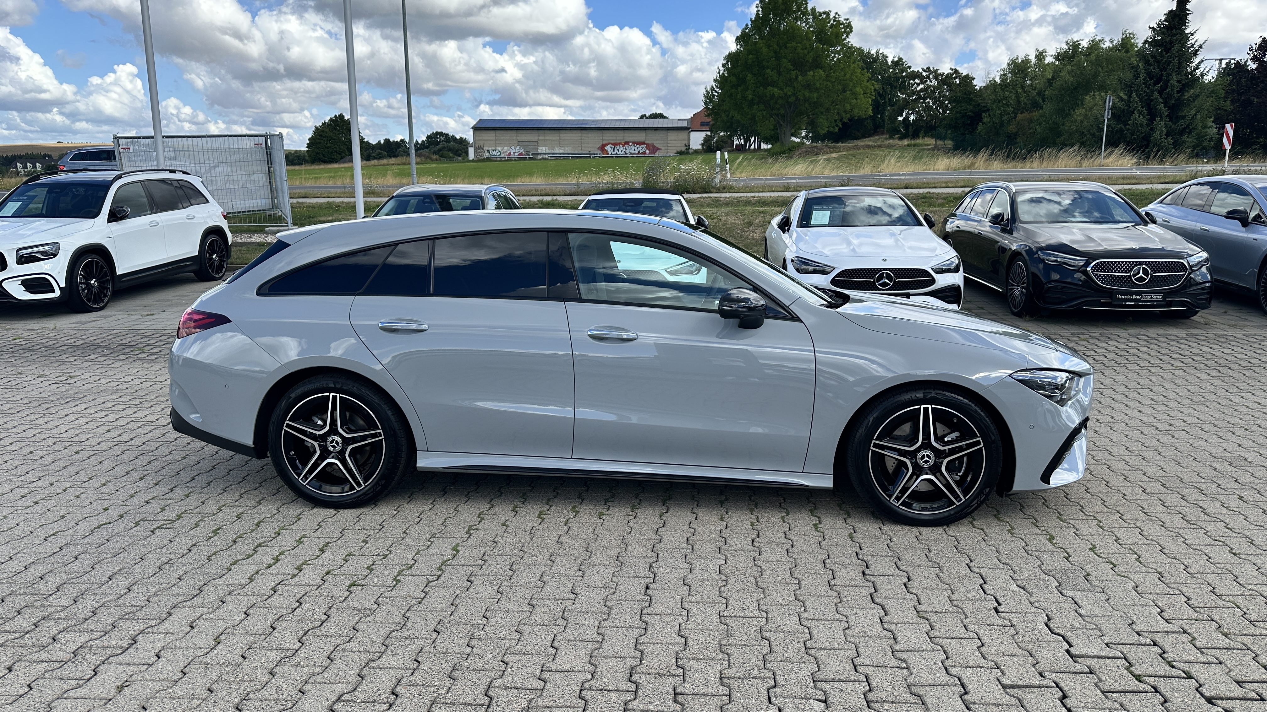 Mercedes-Benz CLA 220 Shooting Brake CLA 220d SB+SpecialEdition