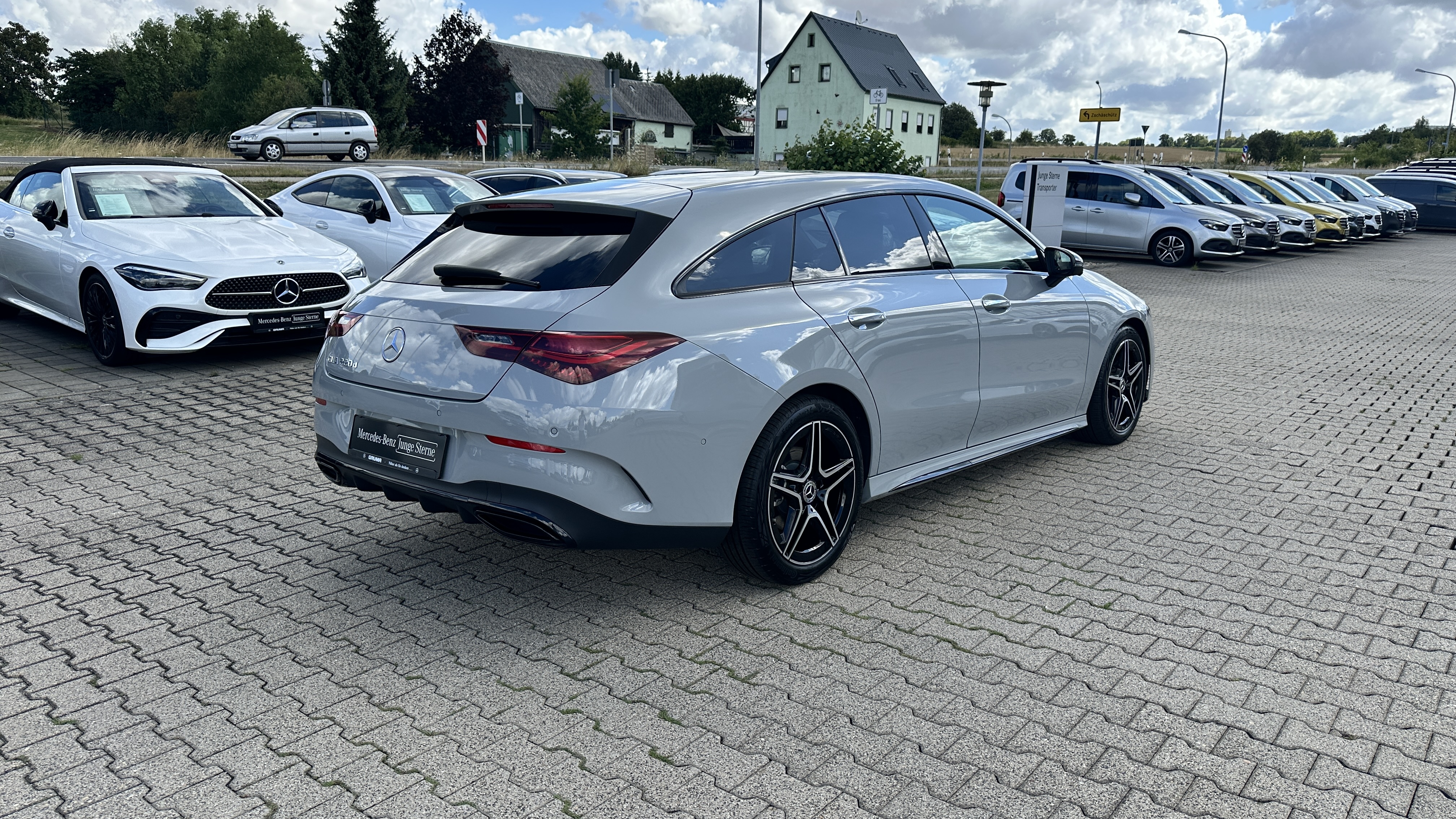 Mercedes-Benz CLA 220 Shooting Brake CLA 220d SB+SpecialEdition