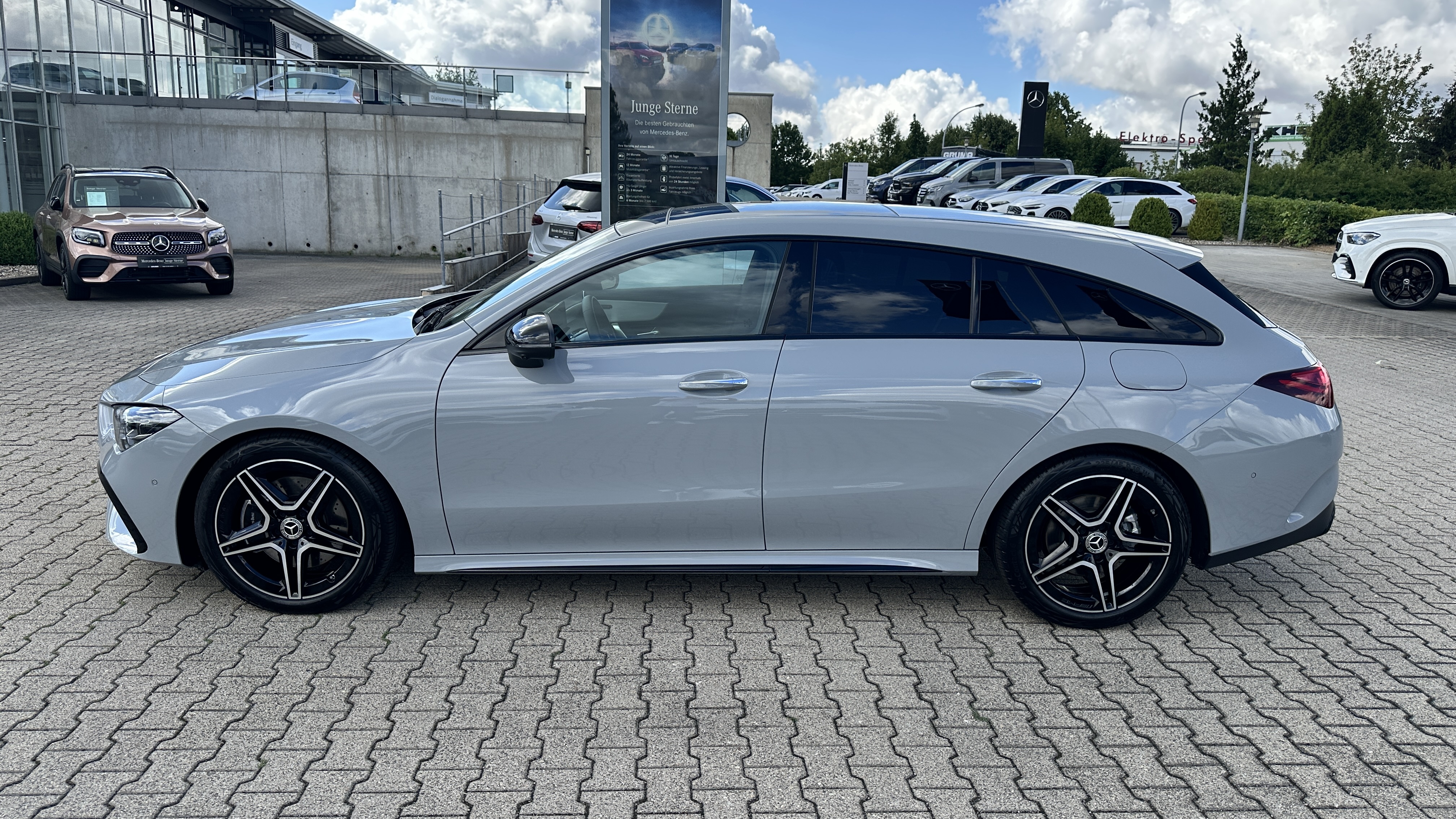 Mercedes-Benz CLA 220 Shooting Brake CLA 220d SB+SpecialEdition