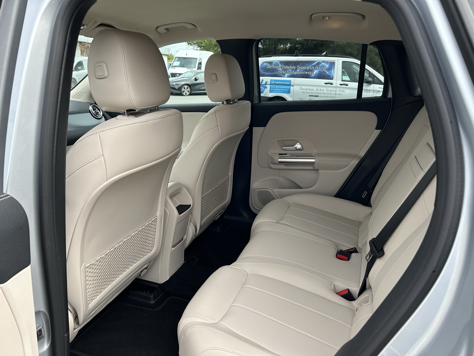 Mercedes-Benz EQA 250 +