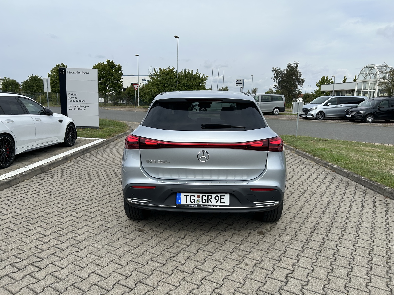 Mercedes-Benz EQA 250 +
