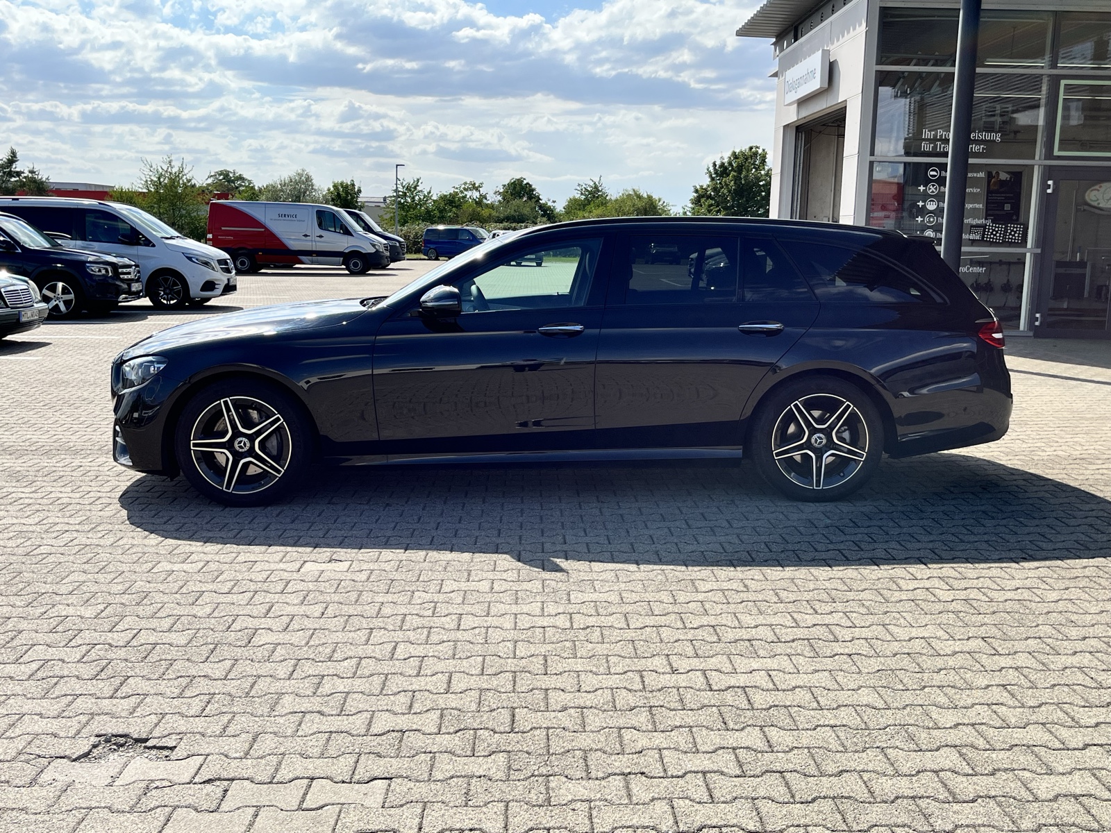 Mercedes-Benz E 220 dT AMG*