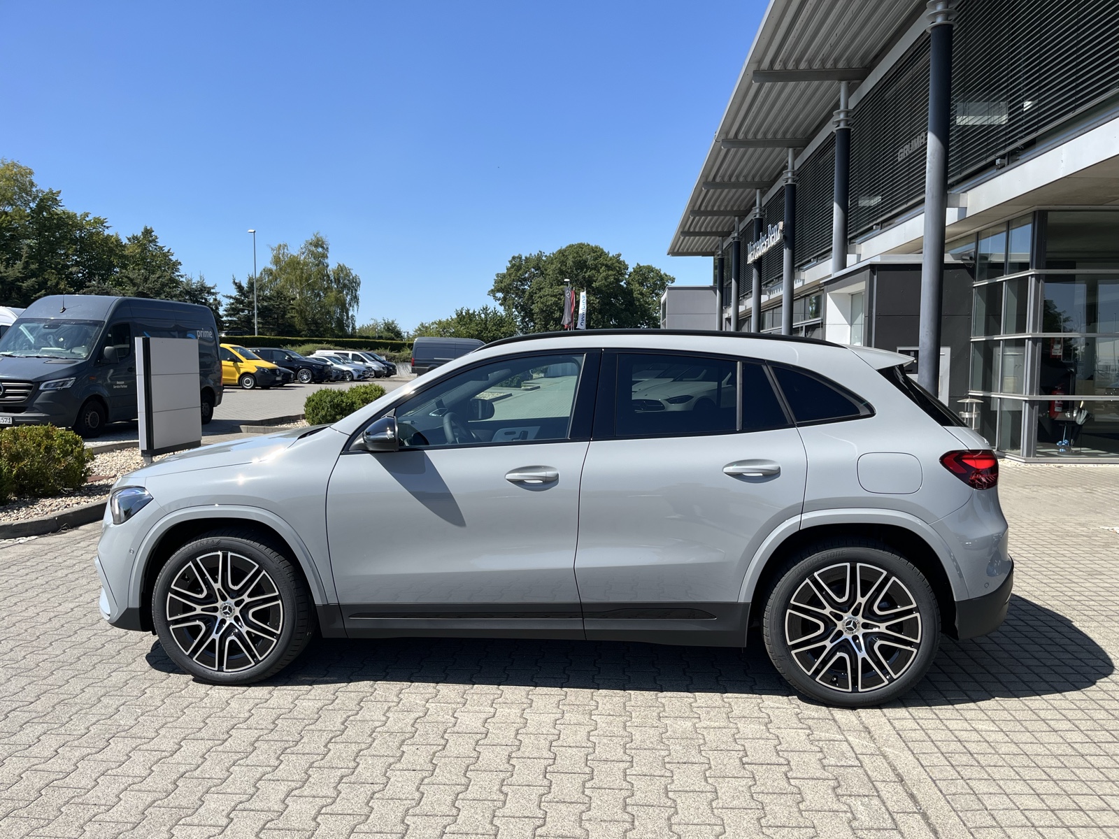 Mercedes-Benz GLA 250 e mit EQ Hybrid Technologie
